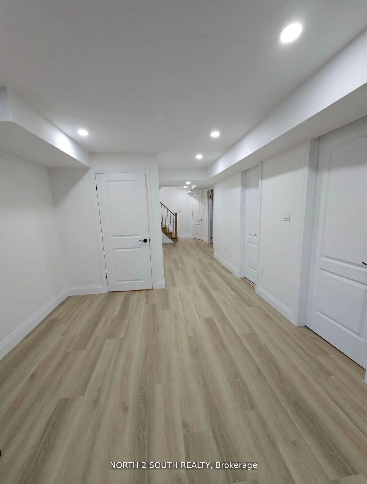 Photo 4 of Unit Bsmt, 34 Natalie Court, Brampton, Westgate — HOMEH