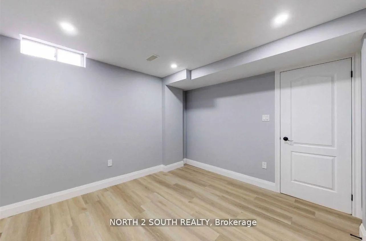 Photo 6 of Unit Bsmt, 34 Natalie Court, Brampton, Westgate — HOMEH
