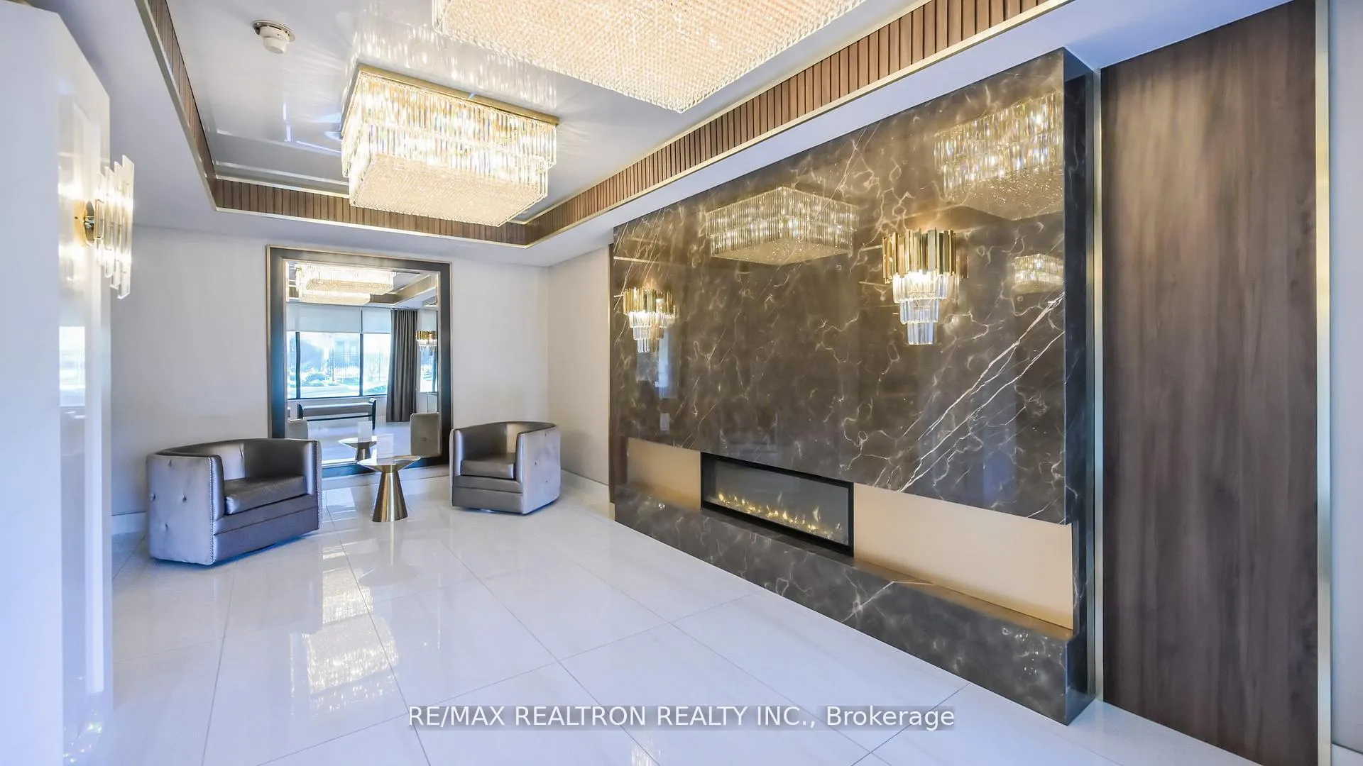 Photo 4 of Unit 805, 7420 Bathurst Street, Vaughan, Brownridge — HOMEH