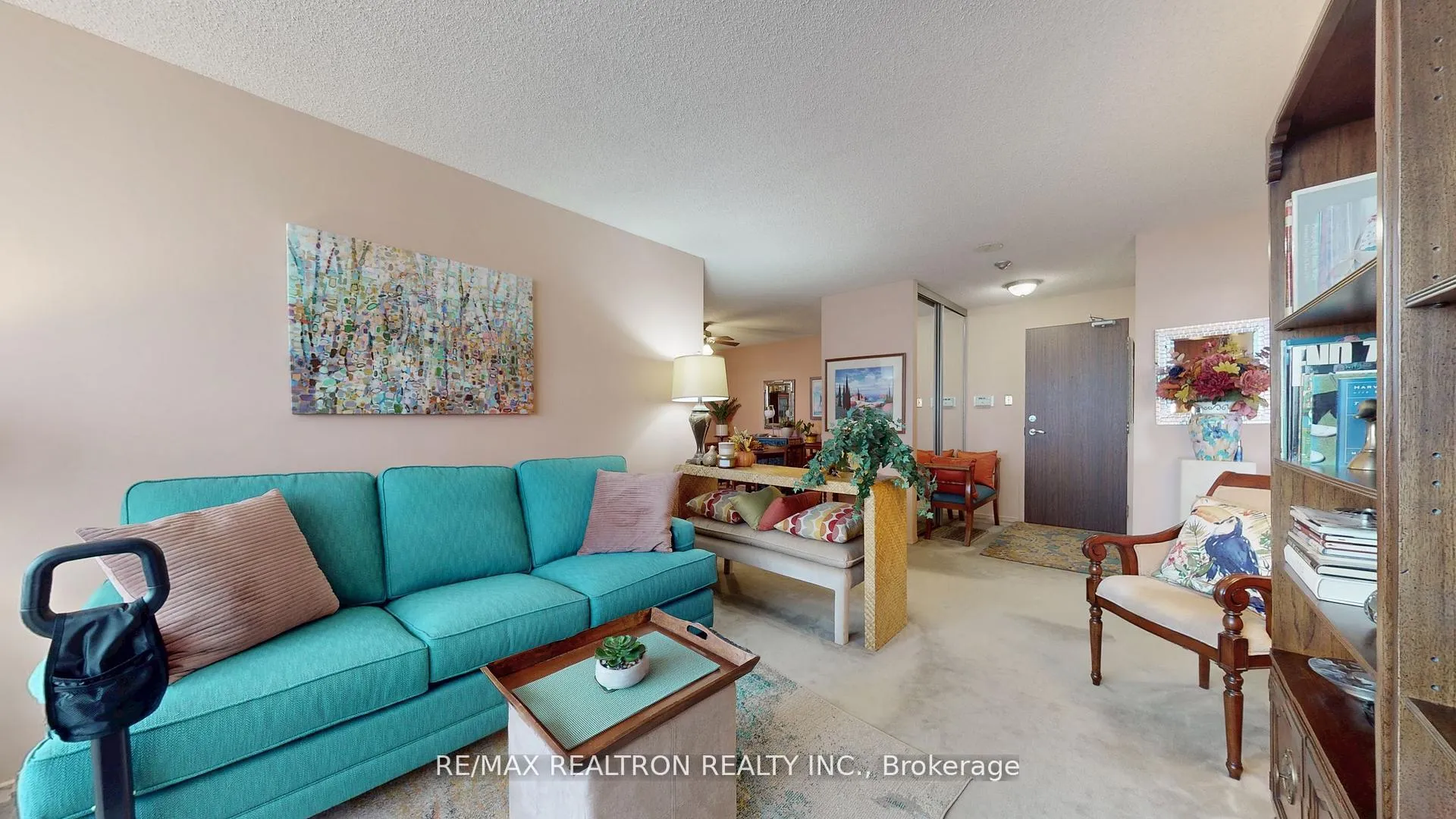 Photo 6 of Unit 805, 7420 Bathurst Street, Vaughan, Brownridge — HOMEH