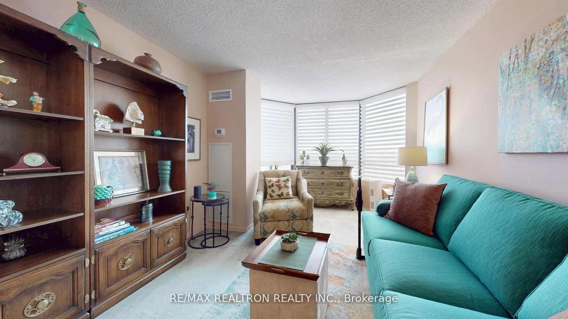 Photo 8 of Unit 805, 7420 Bathurst Street, Vaughan, Brownridge — HOMEH