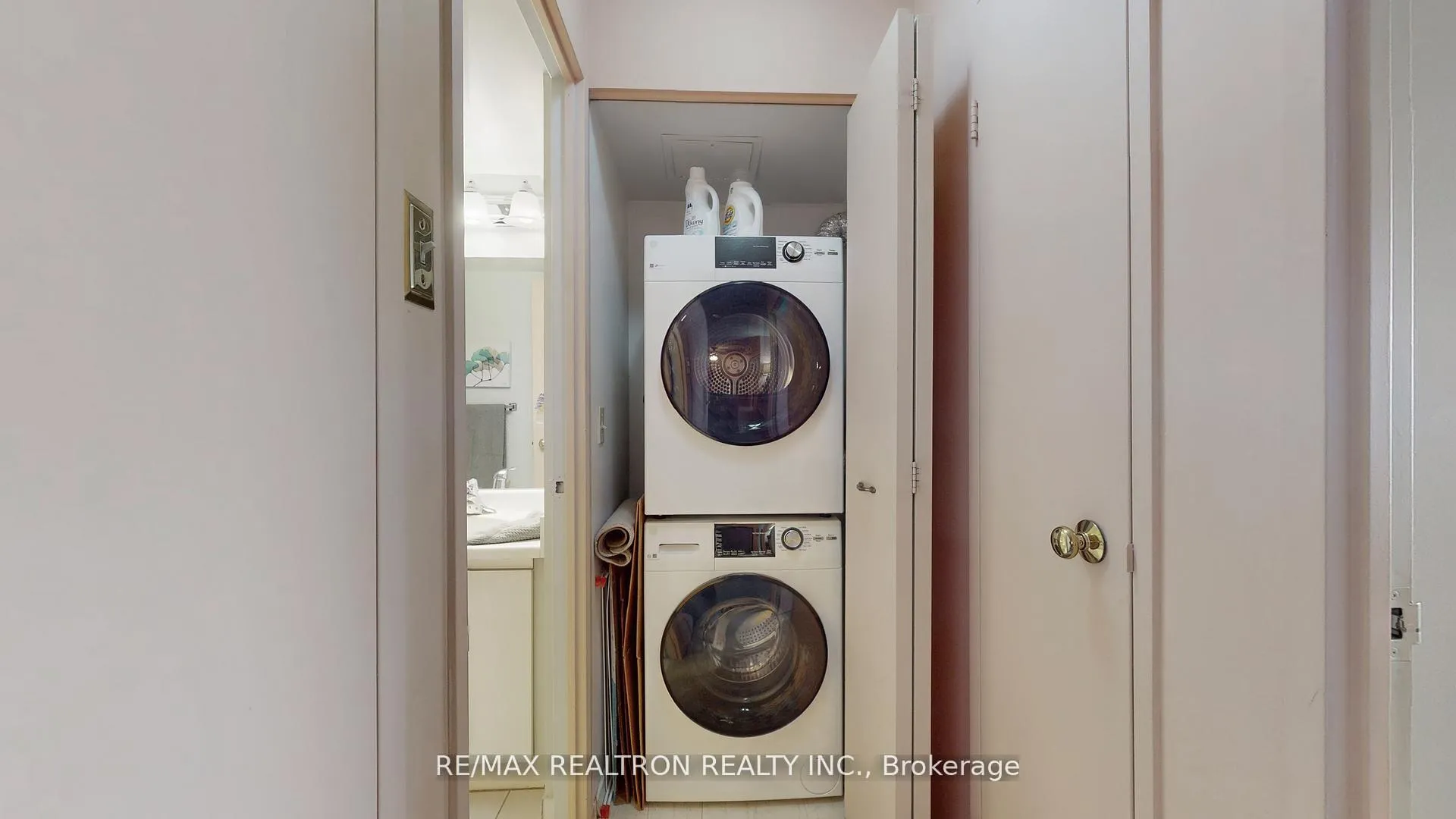 Photo 19 of Unit 805, 7420 Bathurst Street, Vaughan, Brownridge — HOMEH