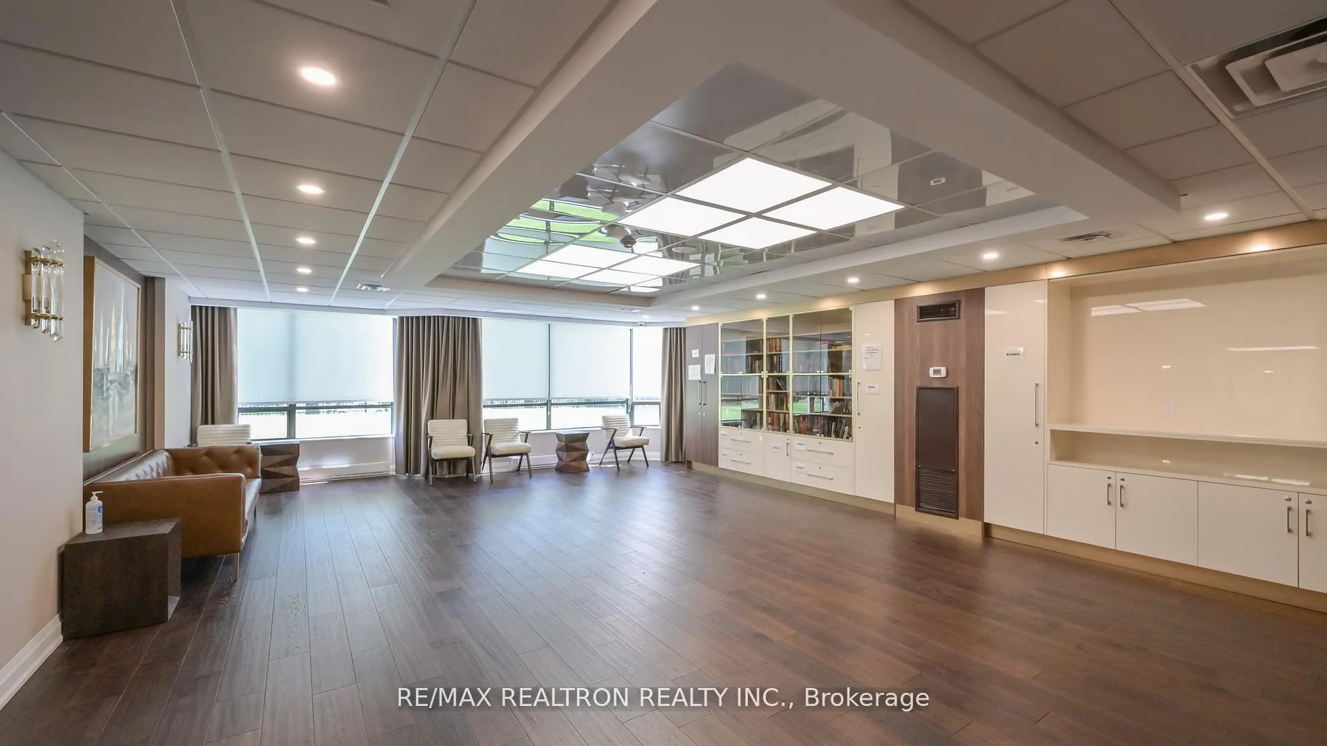 Photo 25 of Unit 805, 7420 Bathurst Street, Vaughan, Brownridge — HOMEH