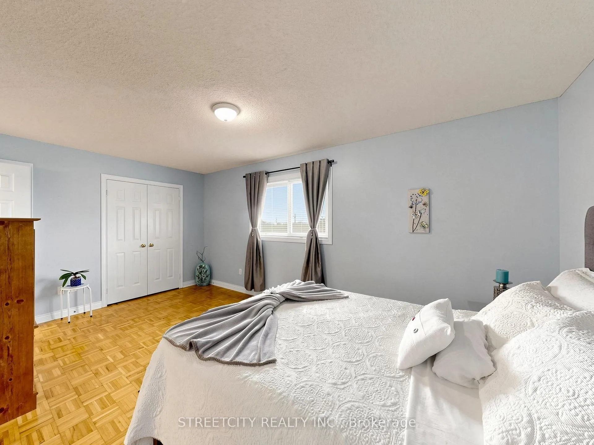 Photo 20 of 78 Waterbury Street, Caledon, Bolton East — HOMEH