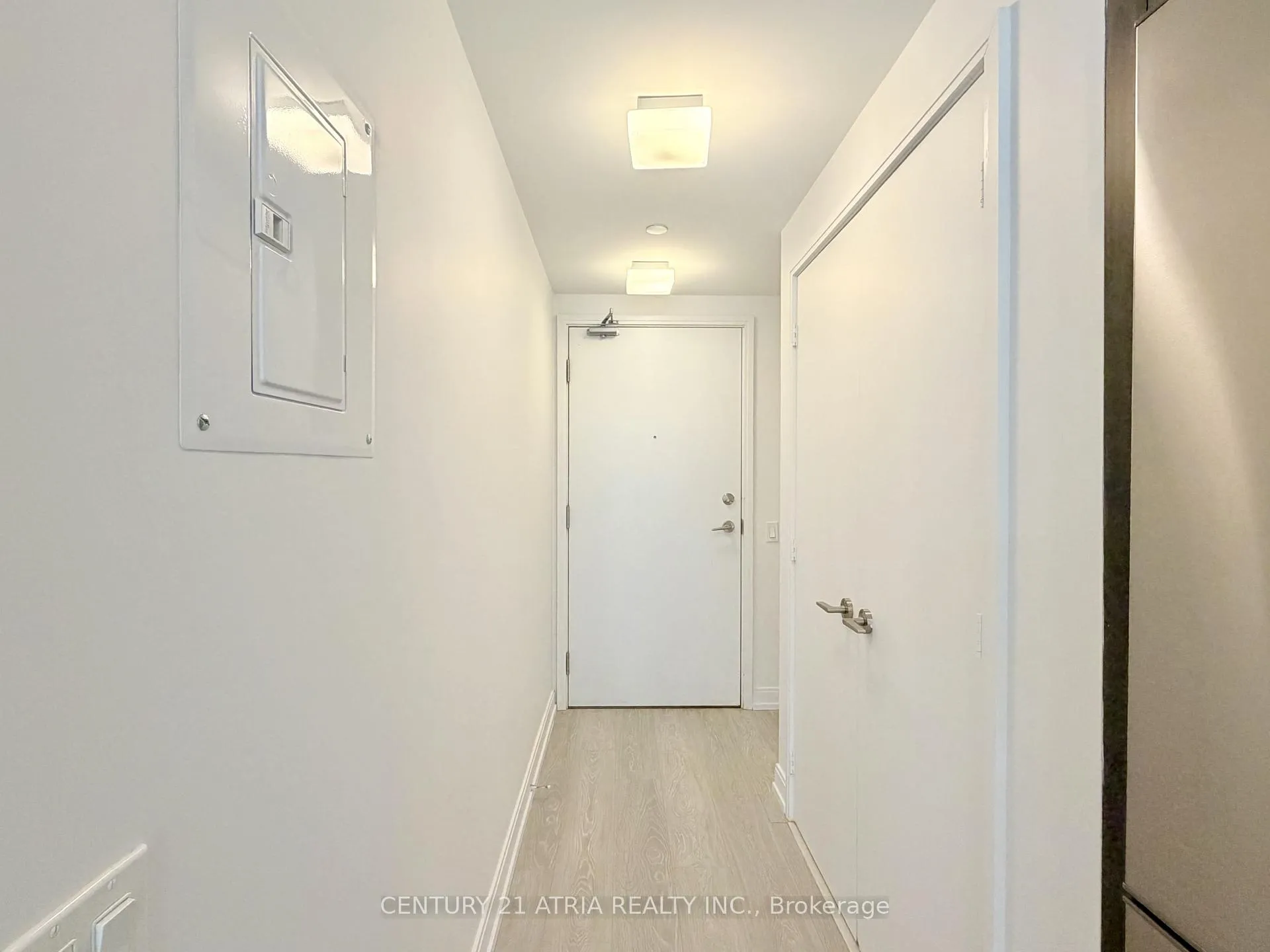 Photo 3 of Unit 715, 181 Dundas Street E, Toronto, Moss Park — HOMEH