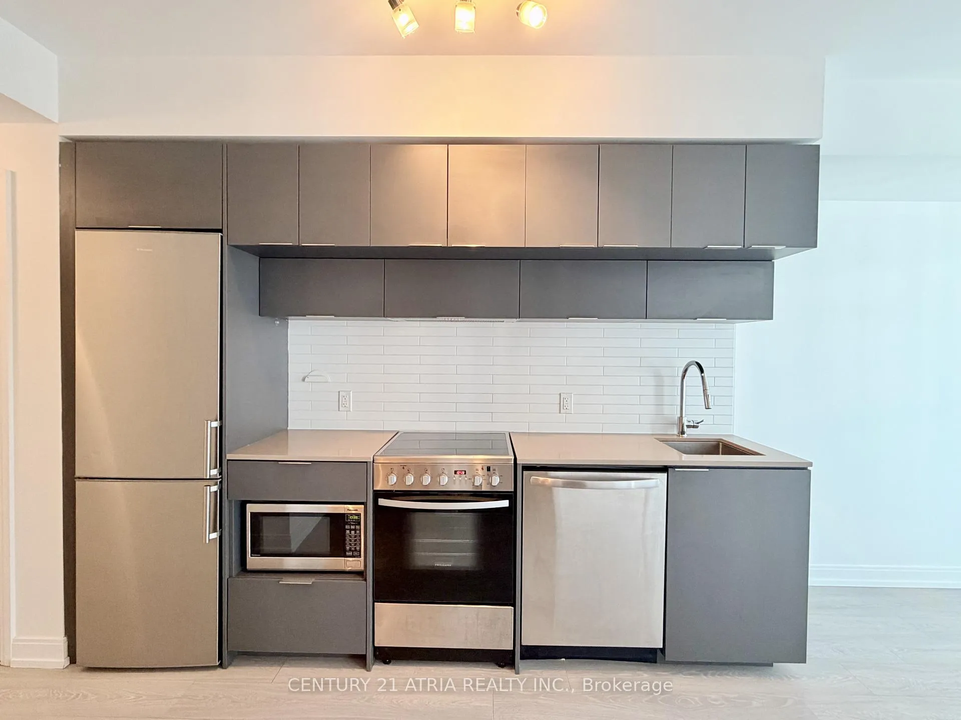 Photo 5 of Unit 715, 181 Dundas Street E, Toronto, Moss Park — HOMEH