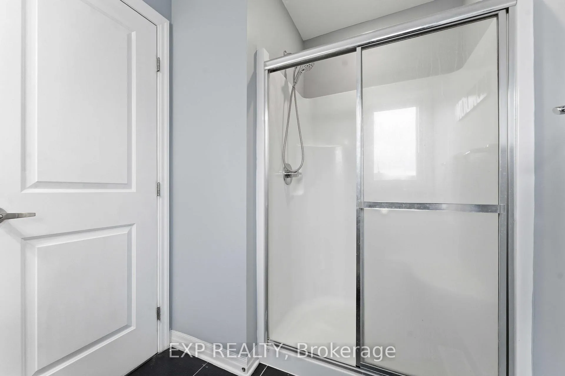 Photo 15 of 151 Hawkshaw Crescent, Ottawa, Barrhaven - Cedargrove/Fraserdale — HOMEH