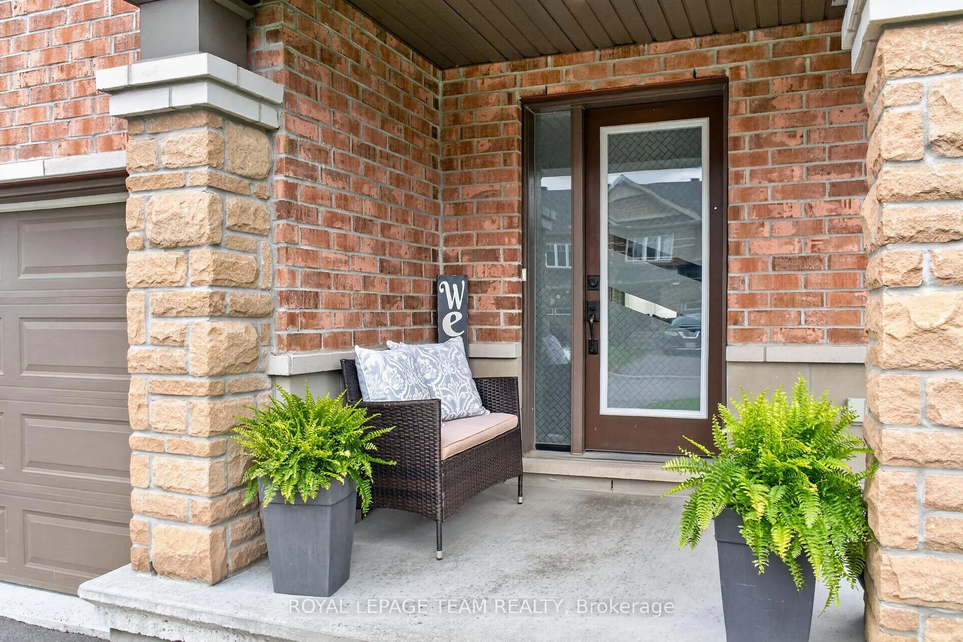Photo 3 of 819 Stallion Crescent, Ottawa, Stittsville (South) — HOMEH