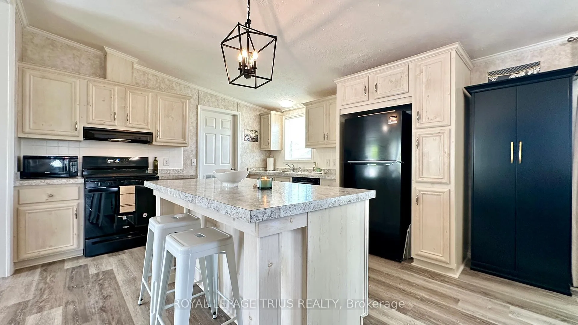 Photo 16 of 4 Cricklewood Crescent, Markham, Royal Orchard — HOMEH