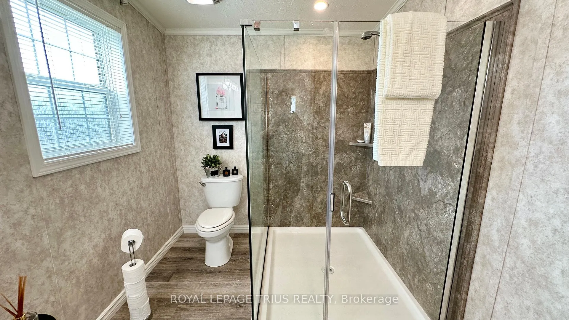 Photo 26 of 4 Cricklewood Crescent, Markham, Royal Orchard — HOMEH