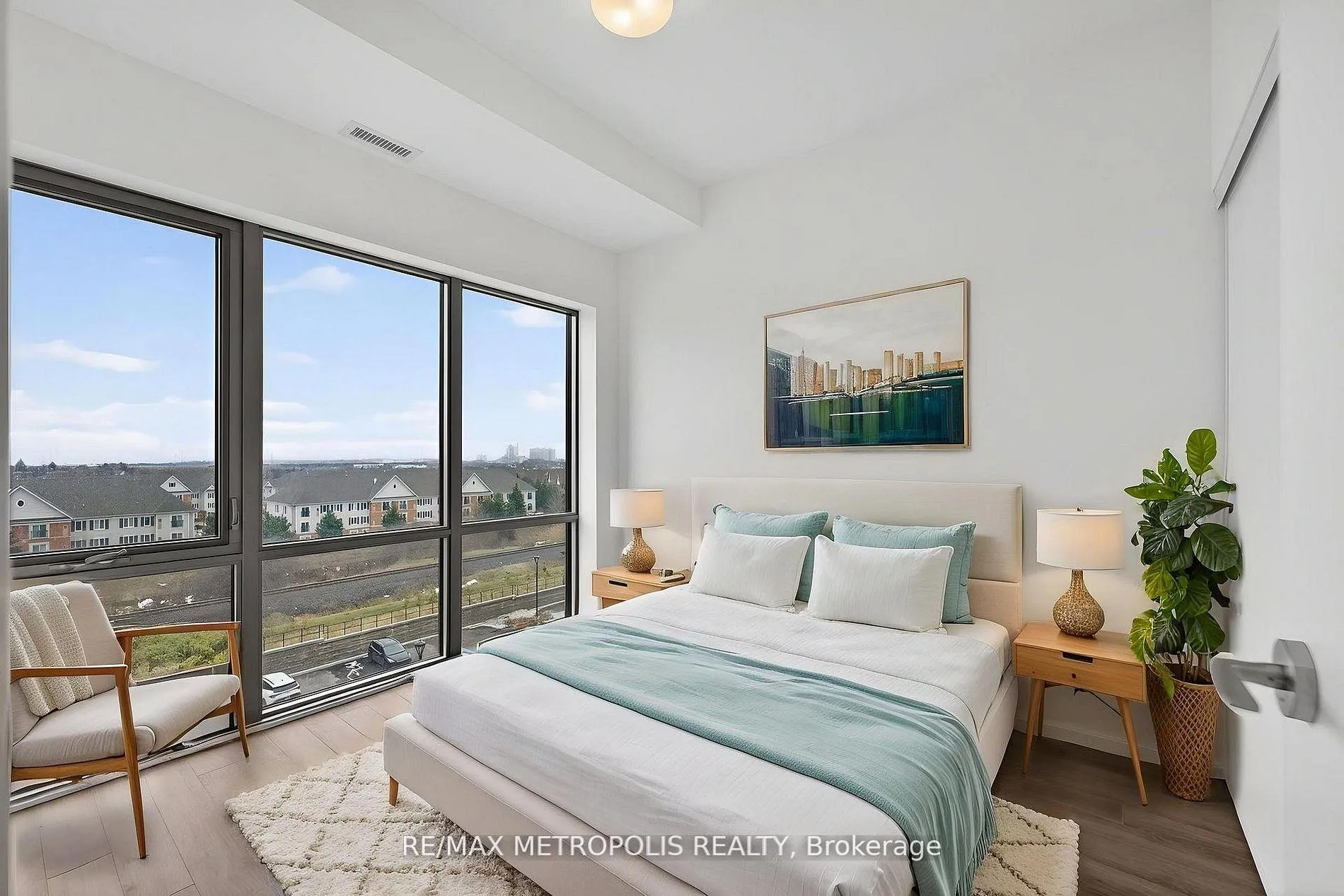 Photo 11 of Unit 602, 51 Clarington Boulevard, Clarington, Bowmanville — HOMEH