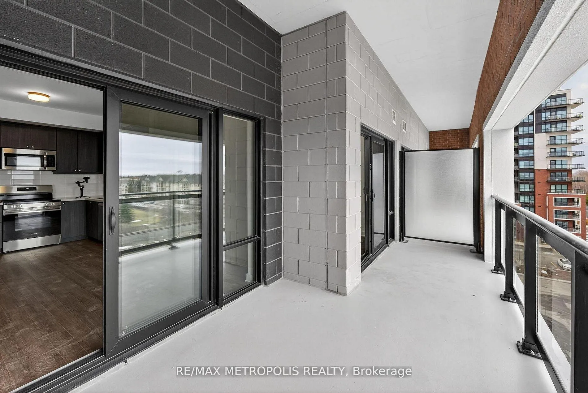Photo 12 of Unit 602, 51 Clarington Boulevard, Clarington, Bowmanville — HOMEH