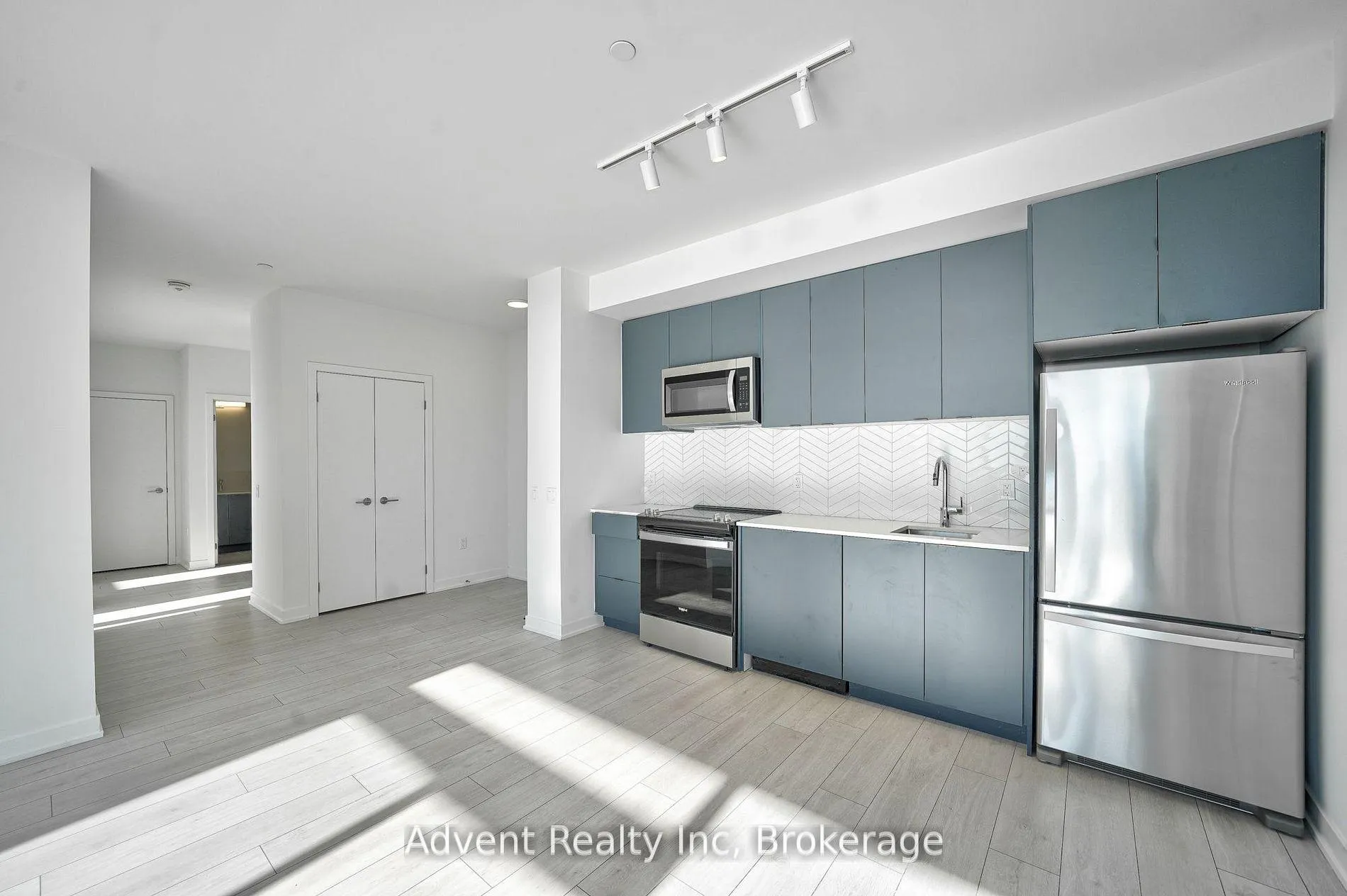 Photo 10 of Unit PH1803, 1606 Charles Street, Whitby, Port Whitby — HOMEH