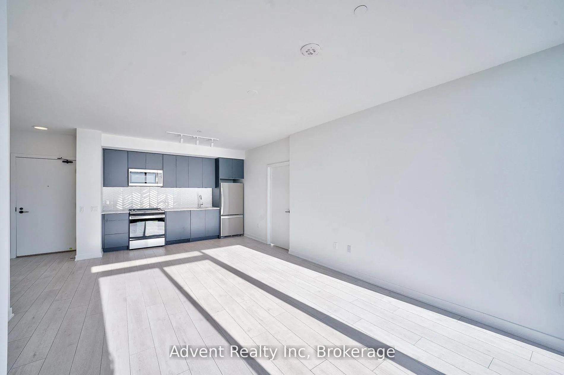 Photo 14 of Unit PH1803, 1606 Charles Street, Whitby, Port Whitby — HOMEH