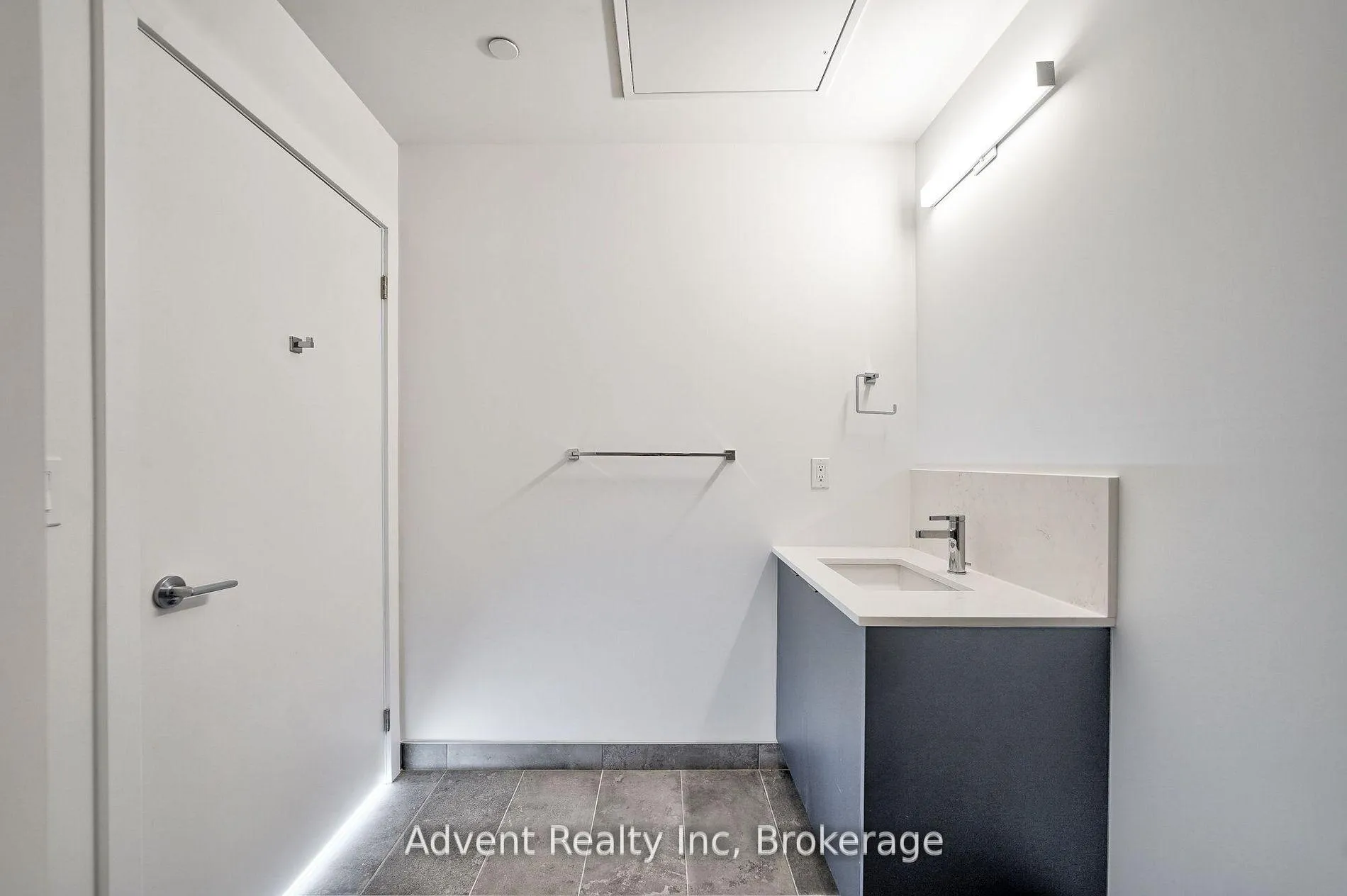 Photo 20 of Unit PH1803, 1606 Charles Street, Whitby, Port Whitby — HOMEH