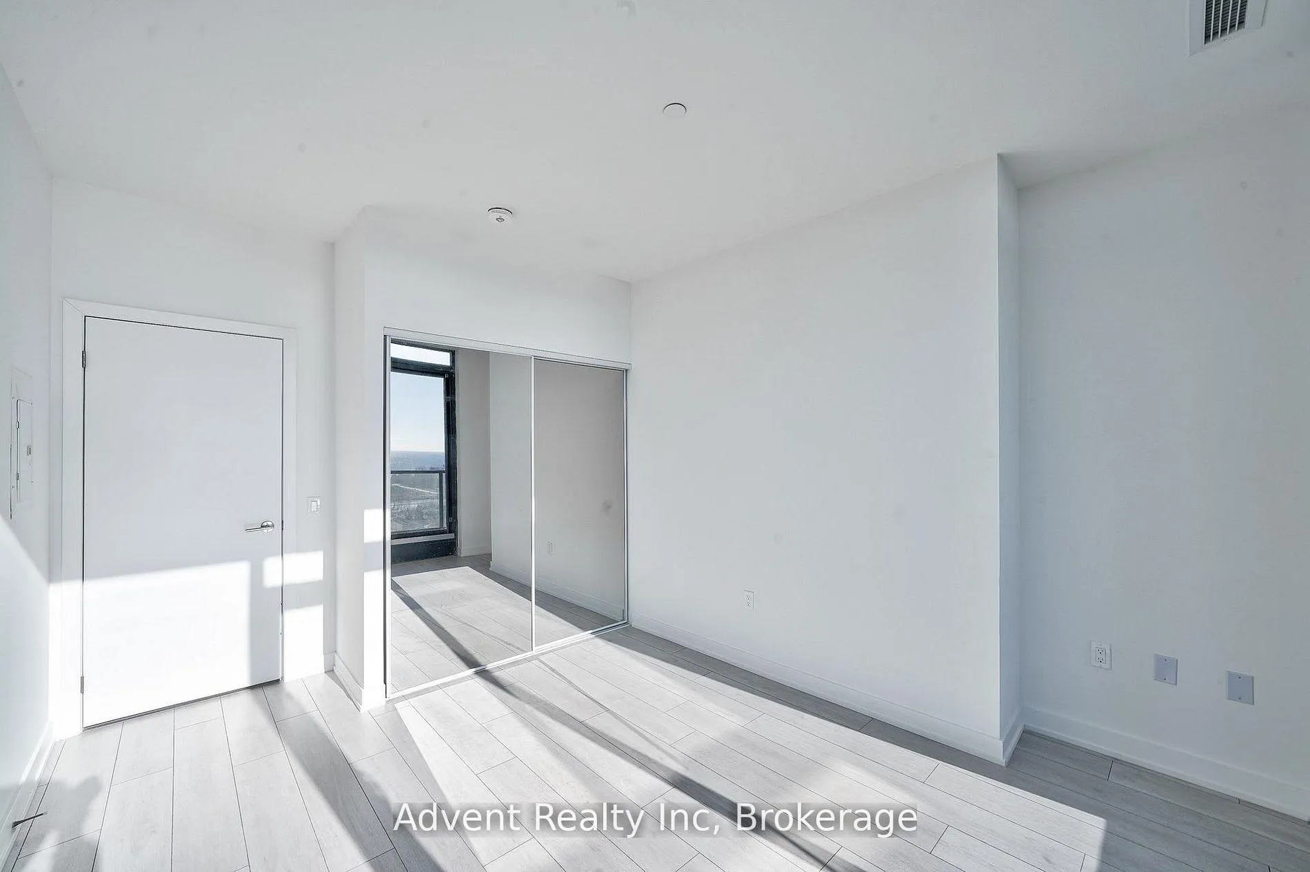 Photo 28 of Unit PH1803, 1606 Charles Street, Whitby, Port Whitby — HOMEH