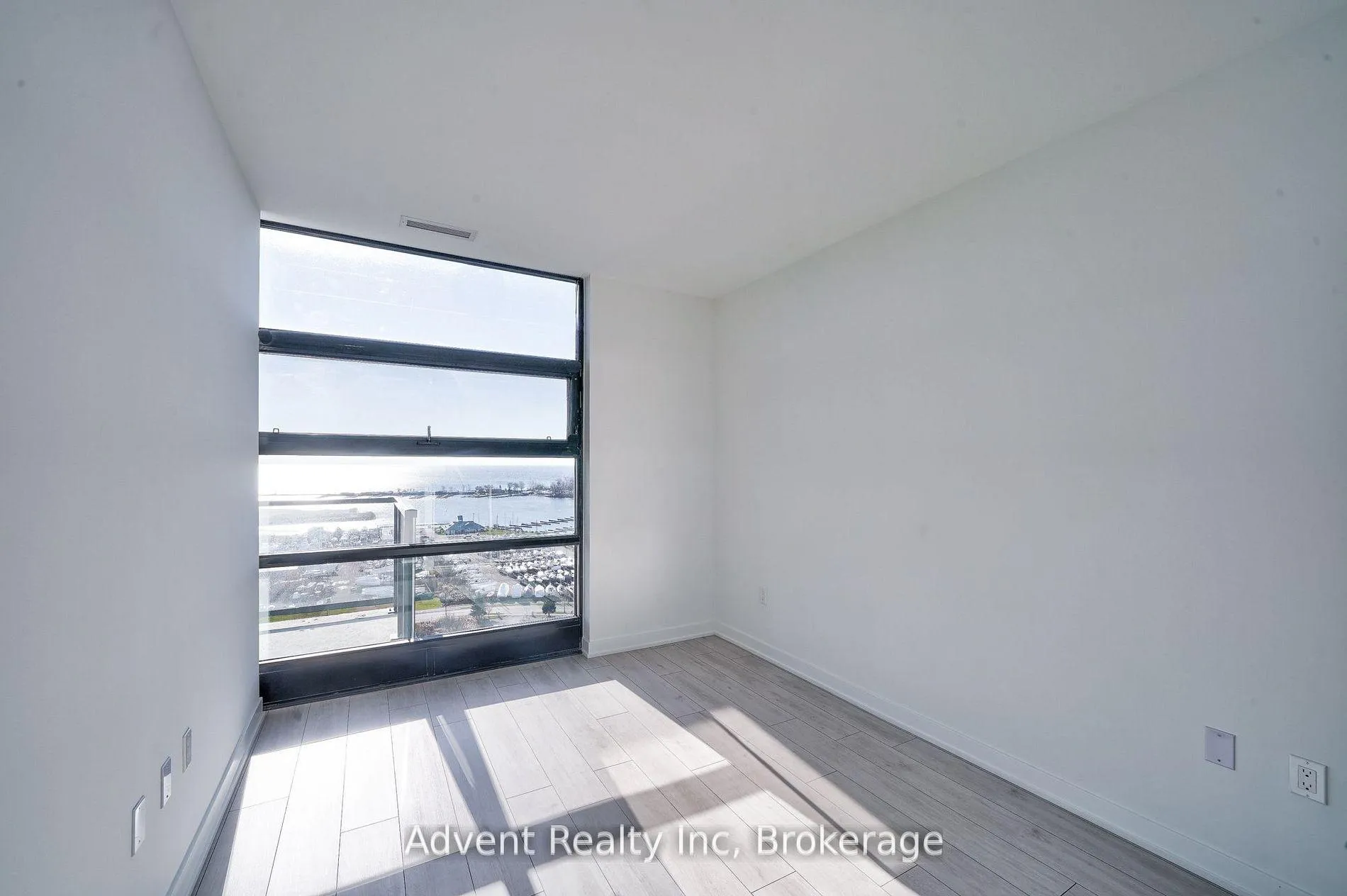 Photo 29 of Unit PH1803, 1606 Charles Street, Whitby, Port Whitby — HOMEH