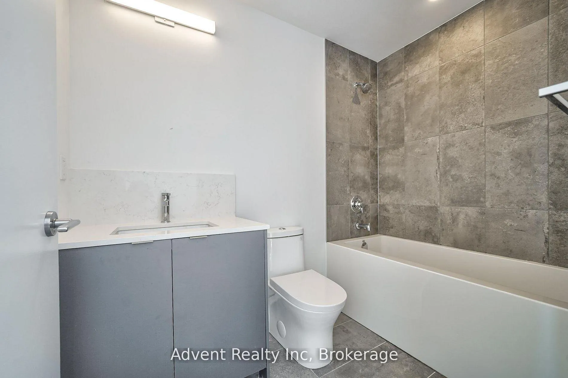 Photo 33 of Unit PH1803, 1606 Charles Street, Whitby, Port Whitby — HOMEH