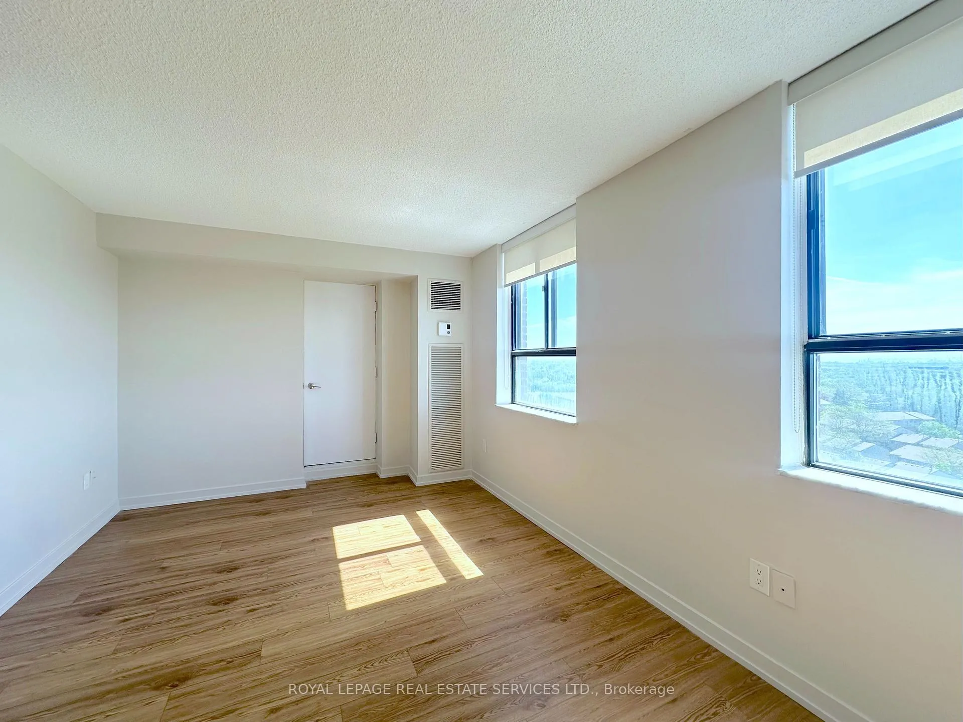Photo 7 of Unit 1112, 190 Clark Boulevard, Brampton, Queen Street Corridor — HOMEH