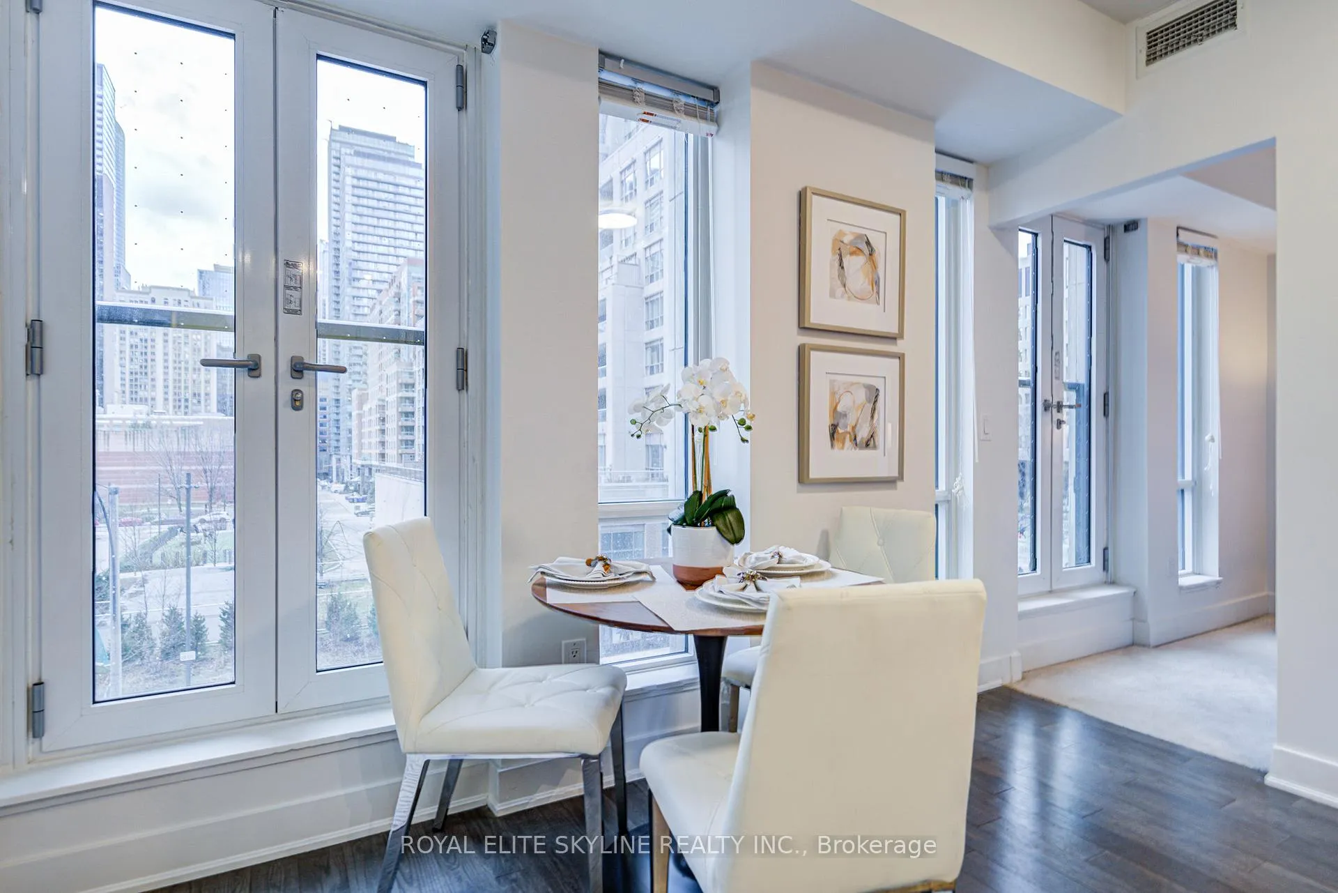 Photo 14 of Unit 310, 955 Bay Street, Toronto, Bay Street Corridor — HOMEH