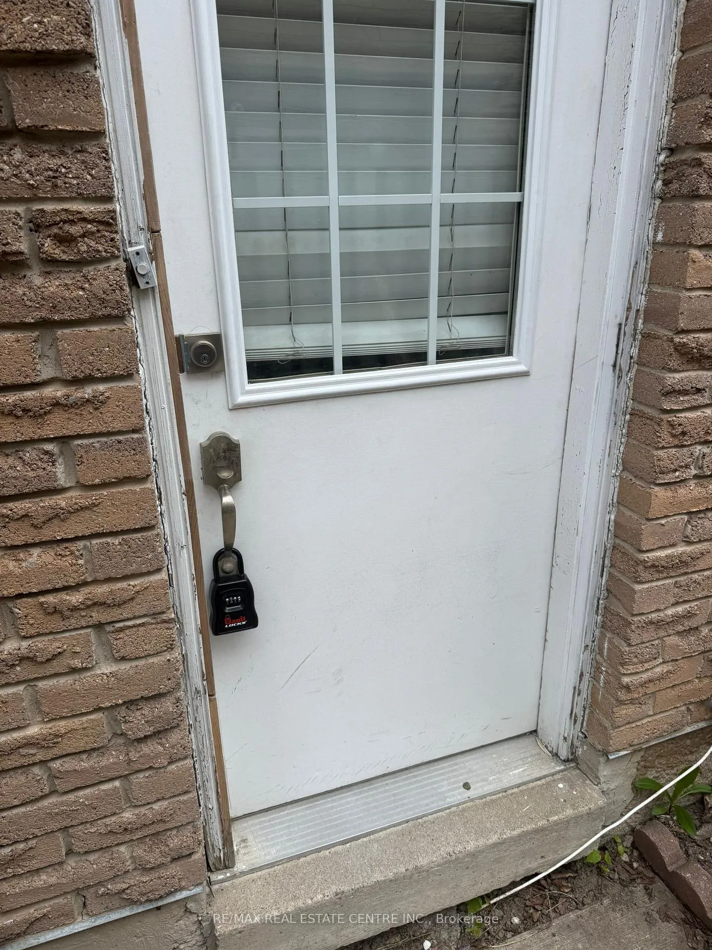 Photo 1 of 33 Lacewood Crescent, Brampton, Westgate — HOMEH