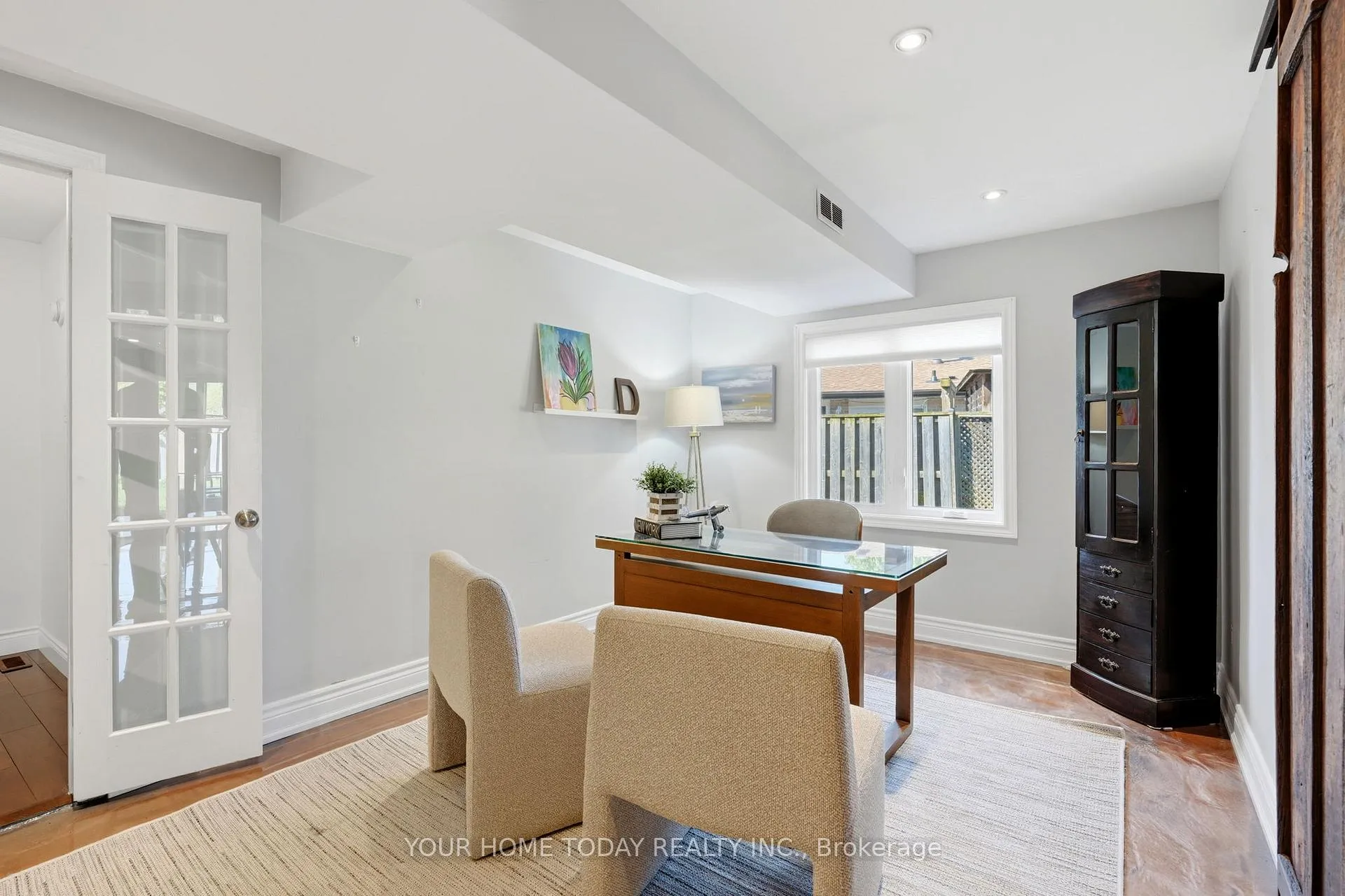 Photo 6 of 39 Eleanor Crescent, Halton Hills, Georgetown — HOMEH