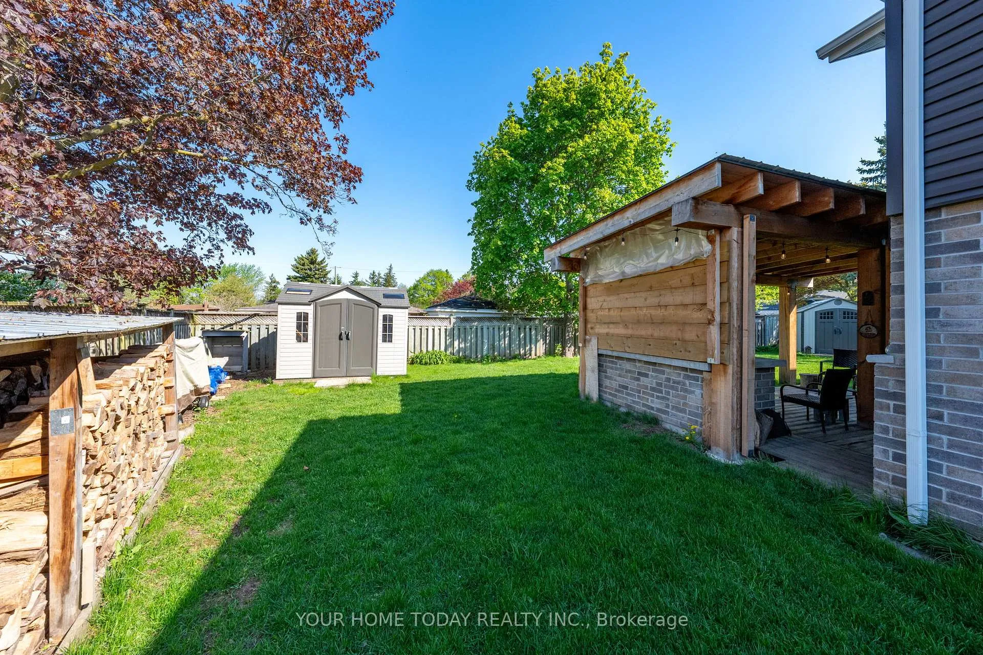Photo 38 of 39 Eleanor Crescent, Halton Hills, Georgetown — HOMEH