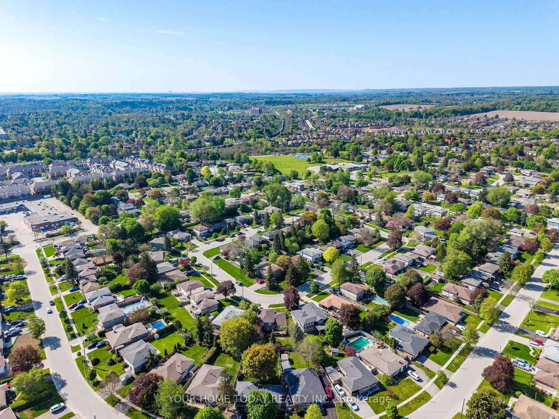 Photo 44 of 39 Eleanor Crescent, Halton Hills, Georgetown — HOMEH