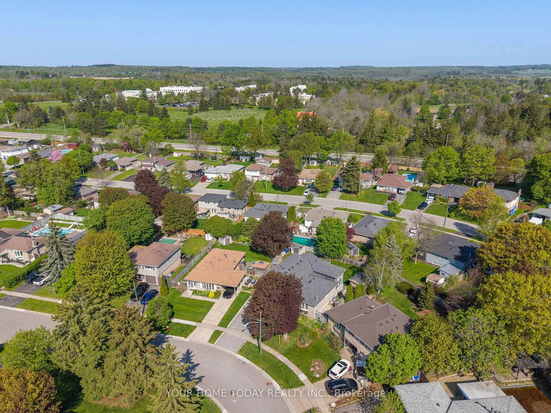 Photo 45 of 39 Eleanor Crescent, Halton Hills, Georgetown — HOMEH