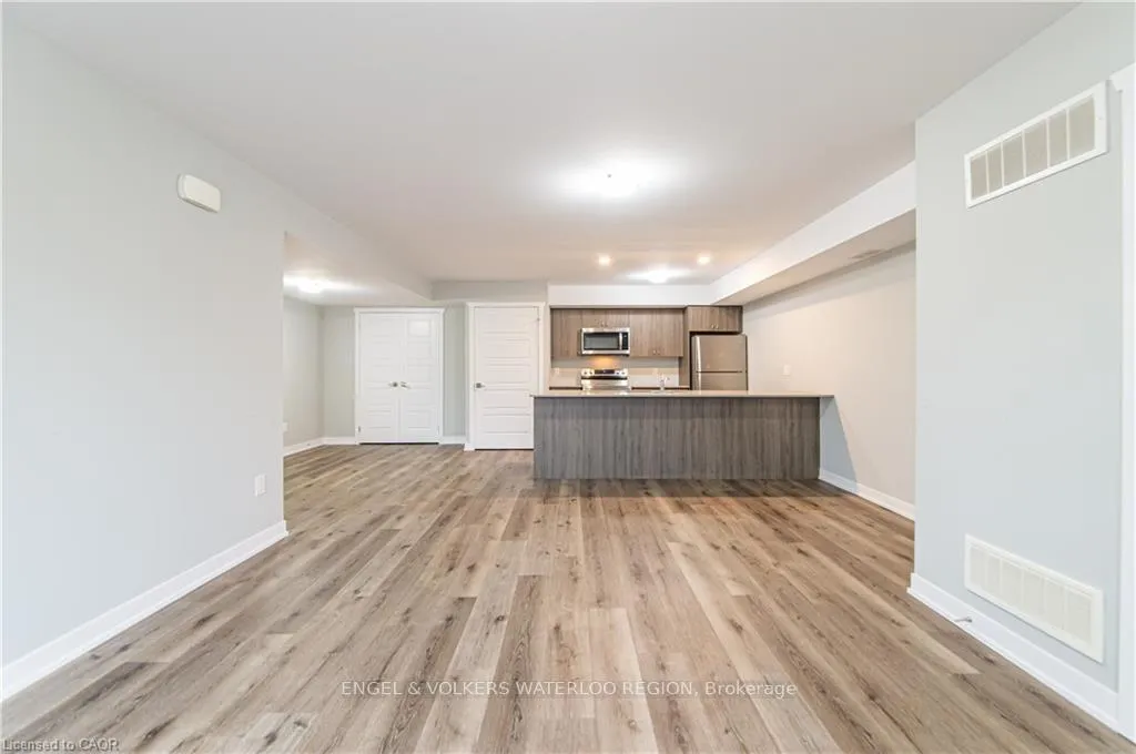 Photo 3 of Unit B9, 1331 Countrystone Drive, Kitchener — HOMEH