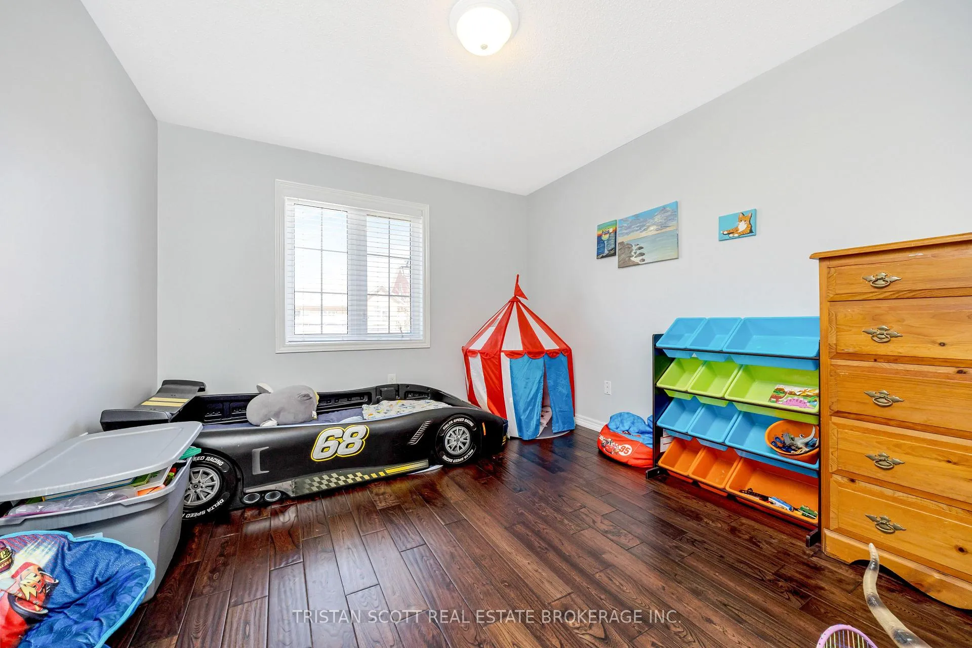 Photo 23 of 606 Nairn Circle, Milton, Scott — HOMEH