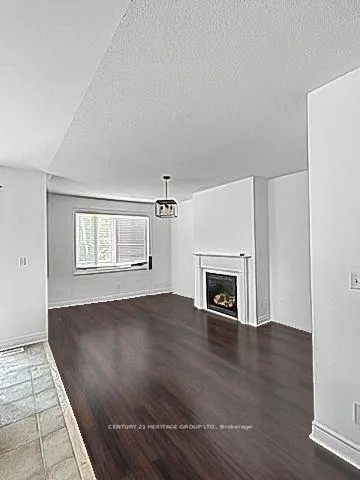 Photo 6 of 44 White Sands Way, Wasaga Beach — HOMEH
