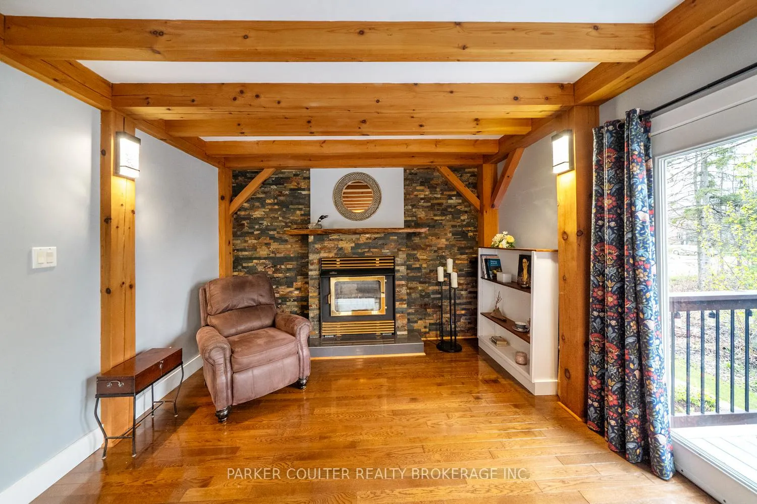 Photo 6 of 685 Park Road, Innisfil, Alcona — HOMEH