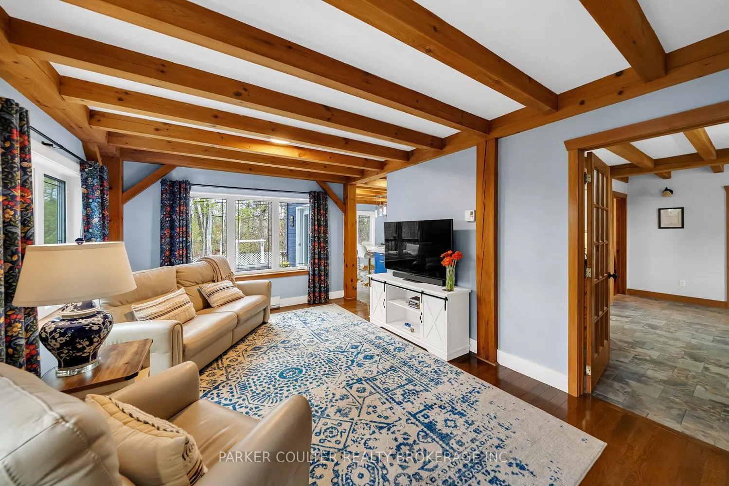 Photo 7 of 685 Park Road, Innisfil, Alcona — HOMEH