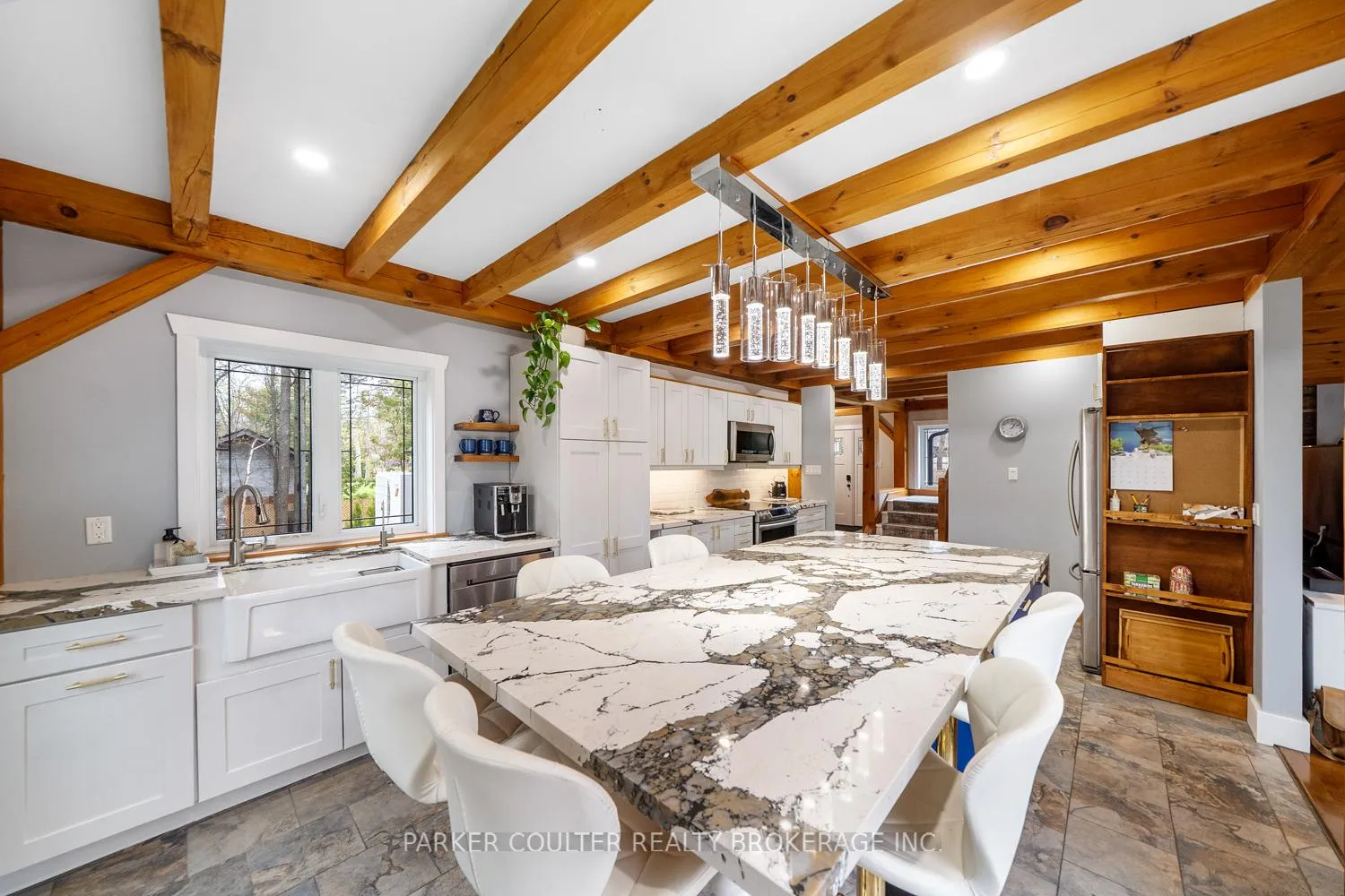 Photo 15 of 685 Park Road, Innisfil, Alcona — HOMEH