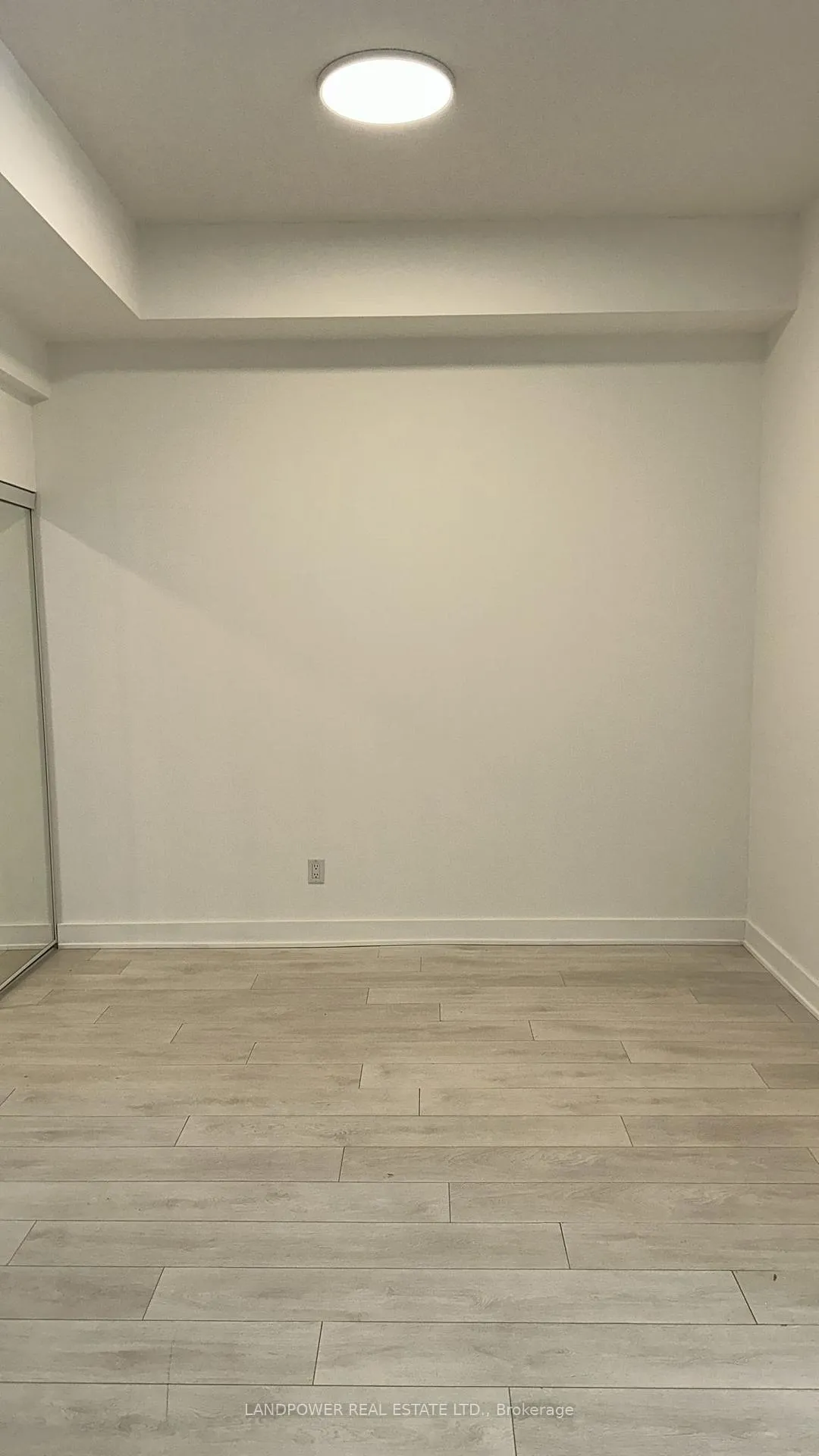 Photo 5 of Unit 207, 169 Fort York Boulevard, Toronto, Waterfront Communities — HOMEH