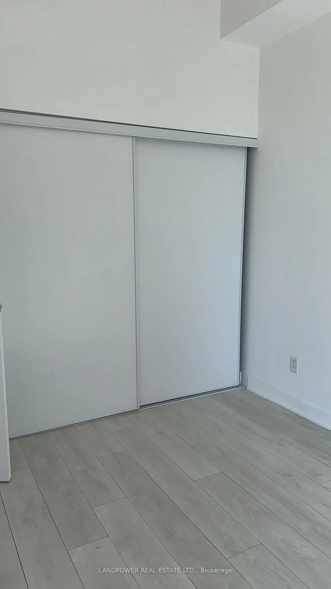 Photo 7 of Unit 207, 169 Fort York Boulevard, Toronto, Waterfront Communities — HOMEH