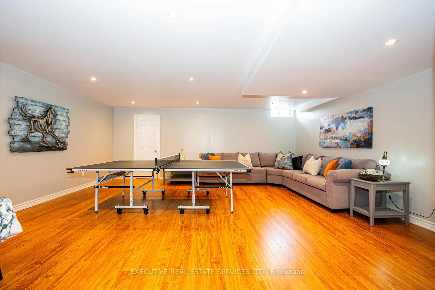 Photo 38 of 4 Berkshire Place, Hamilton, Ancaster — HOMEH