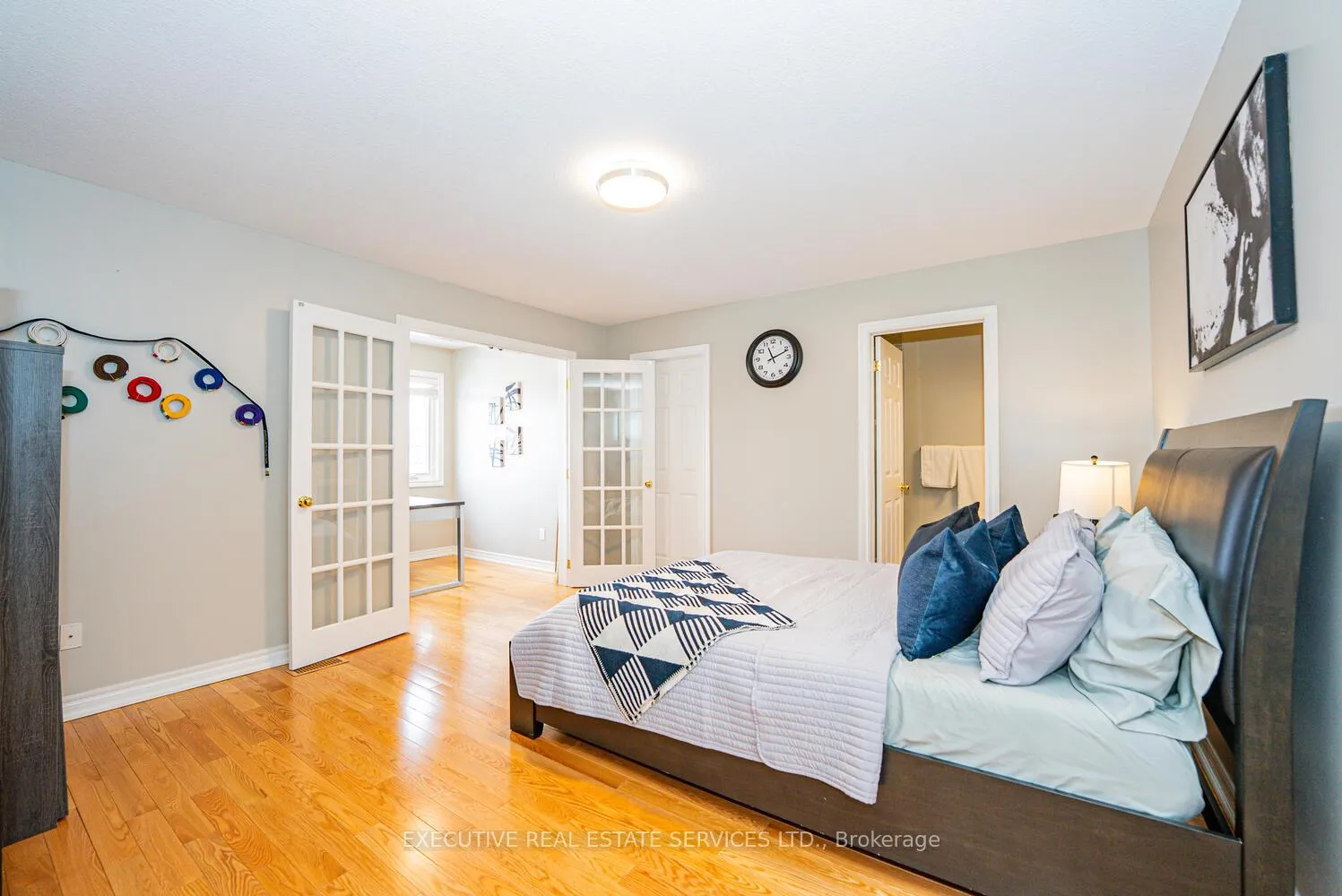 Photo 49 of 4 Berkshire Place, Hamilton, Ancaster — HOMEH