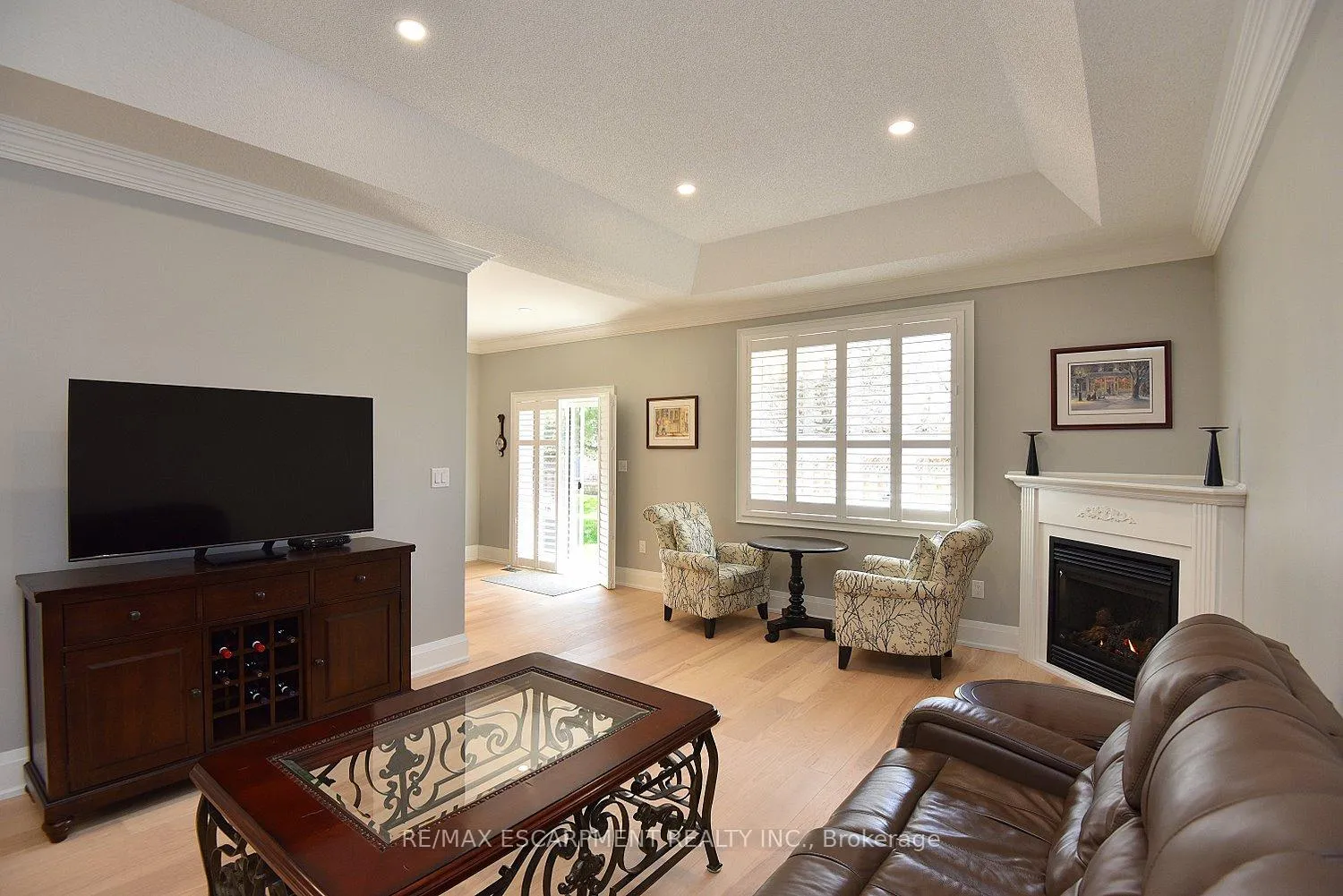 Photo 3 of 49 Riveroaks Drive, Hamilton, Twenty Place — HOMEH