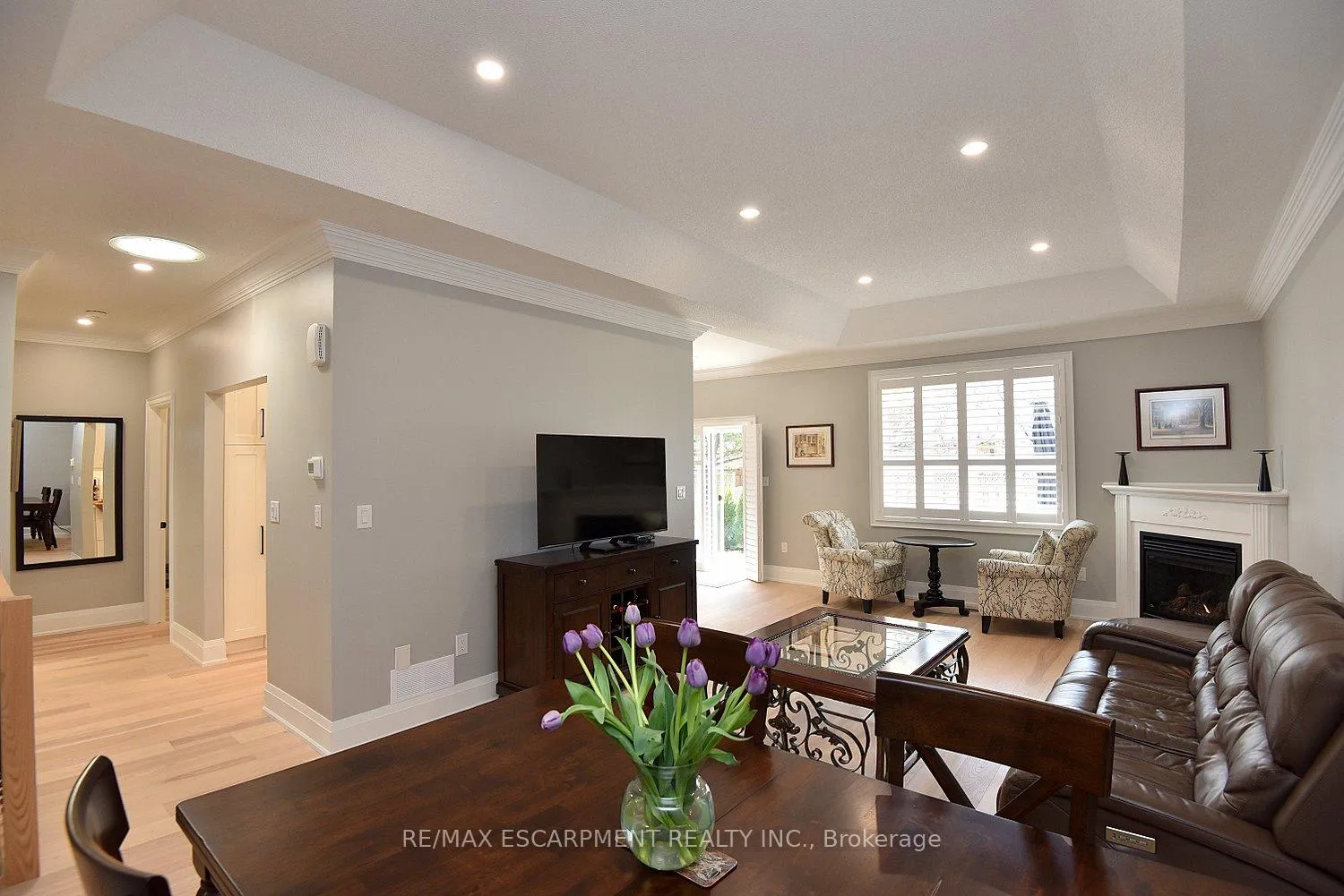 Photo 6 of 49 Riveroaks Drive, Hamilton, Twenty Place — HOMEH
