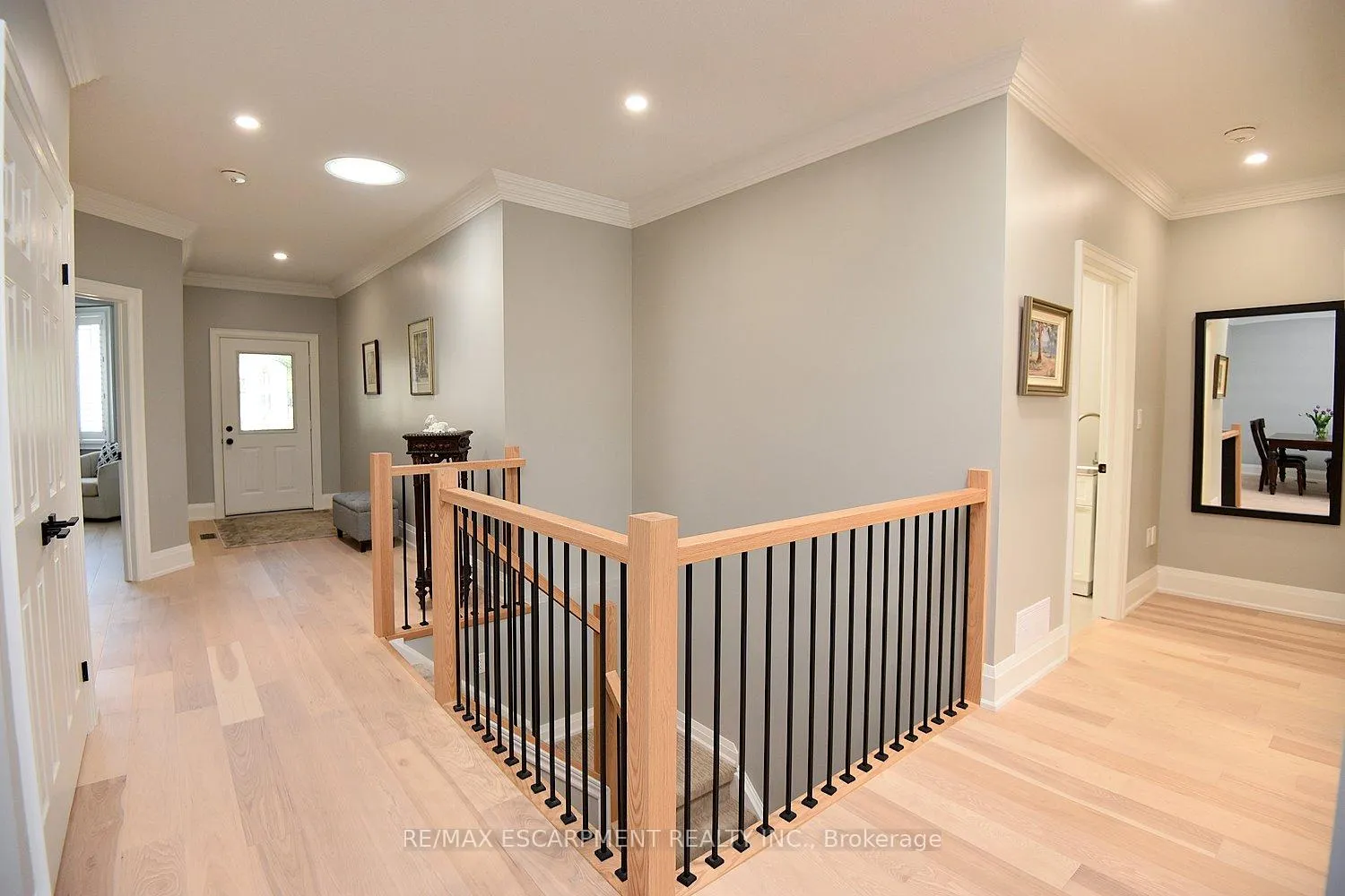 Photo 12 of 49 Riveroaks Drive, Hamilton, Twenty Place — HOMEH