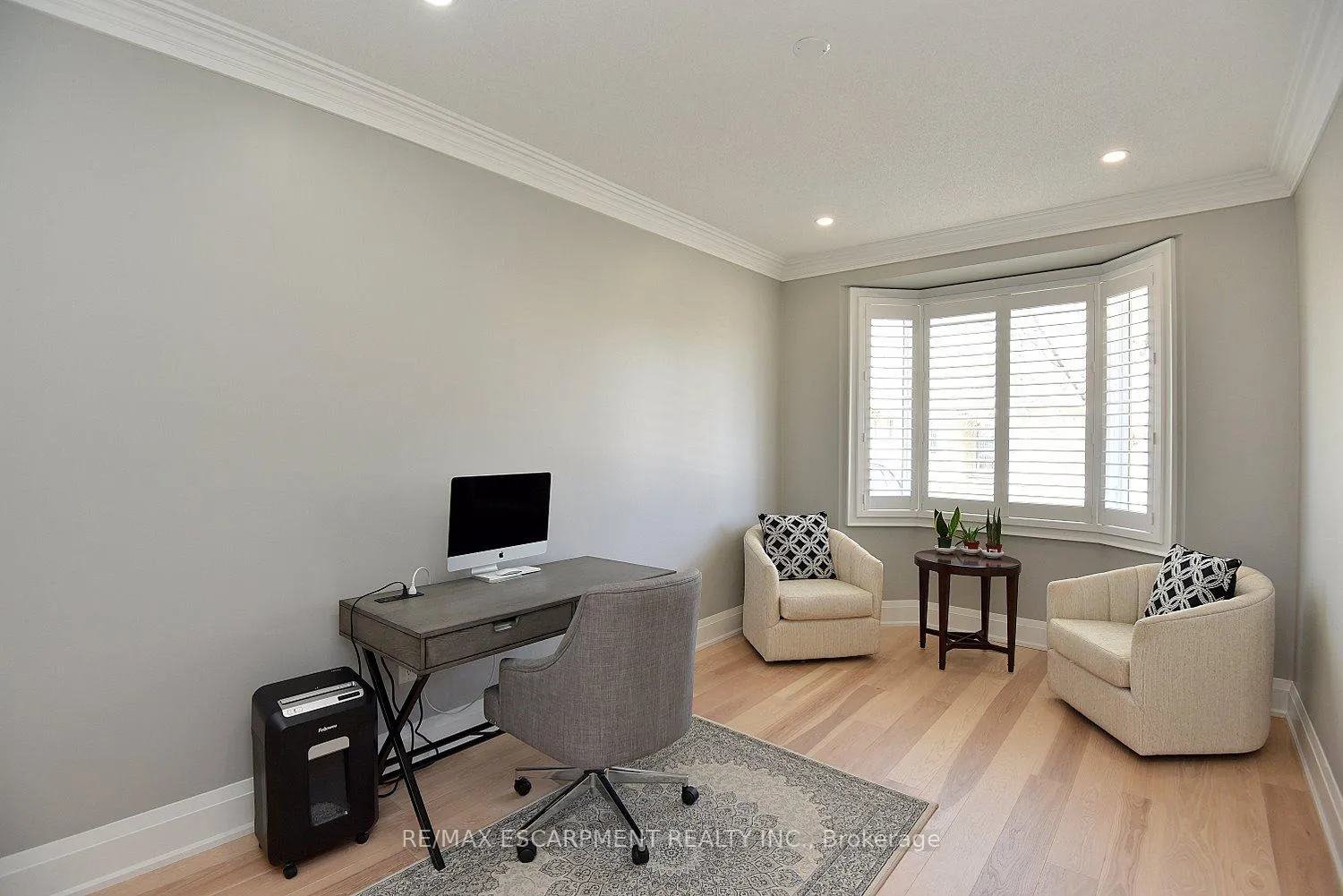 Photo 18 of 49 Riveroaks Drive, Hamilton, Twenty Place — HOMEH