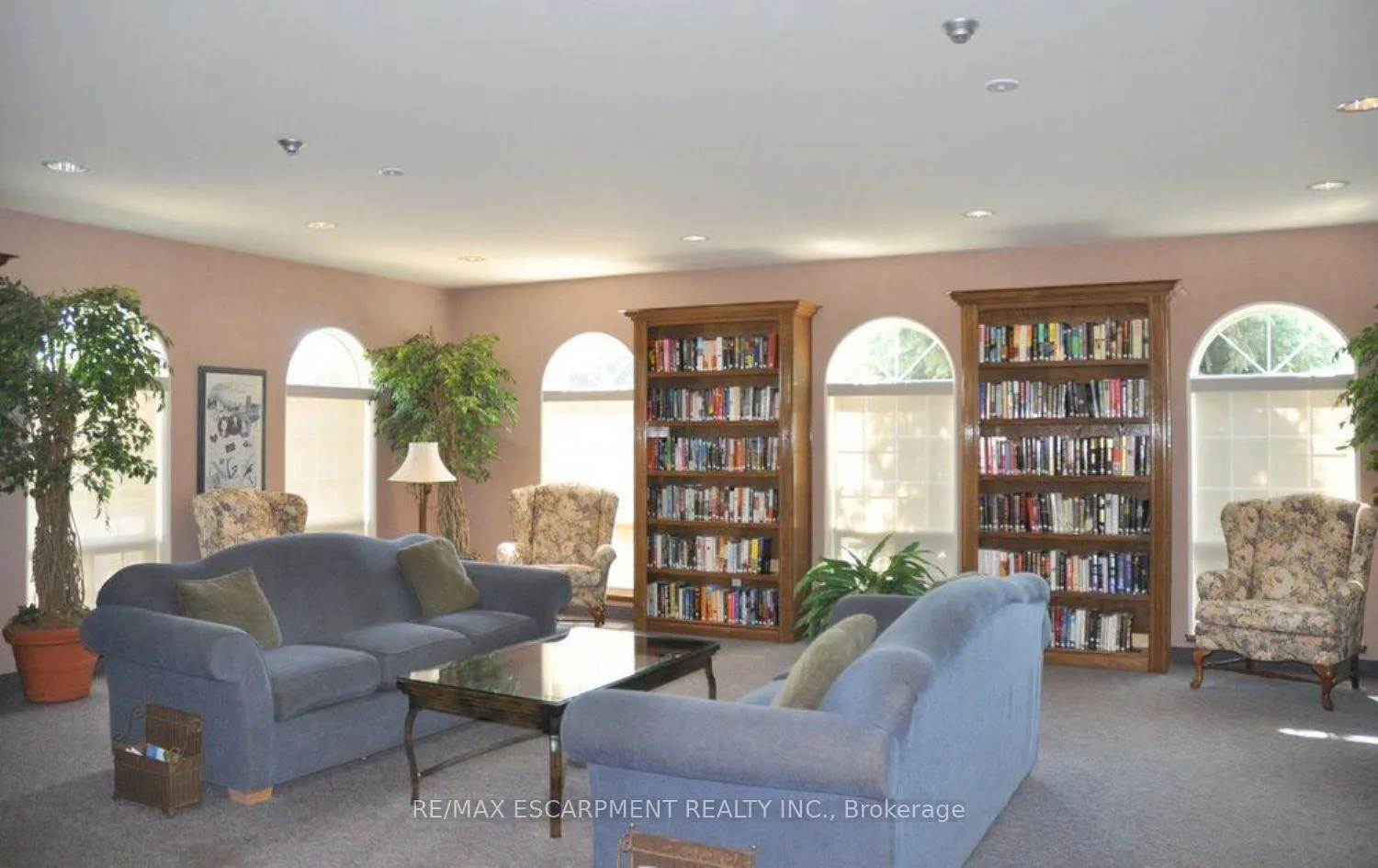 Photo 40 of 49 Riveroaks Drive, Hamilton, Twenty Place — HOMEH