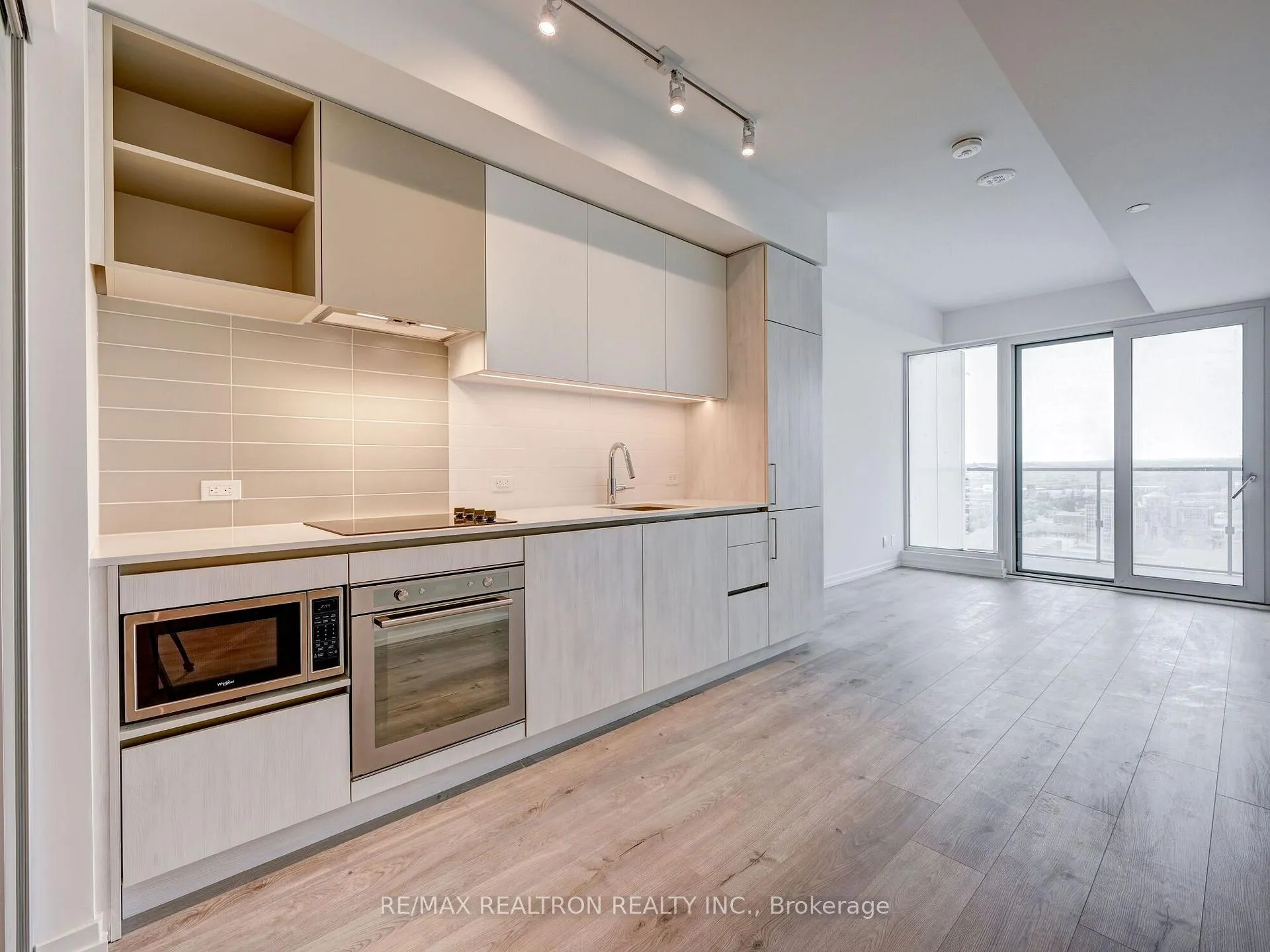 Photo 4 of Unit 1508, 7890 Jane Street, Vaughan, Vaughan Corporate Centre — HOMEH