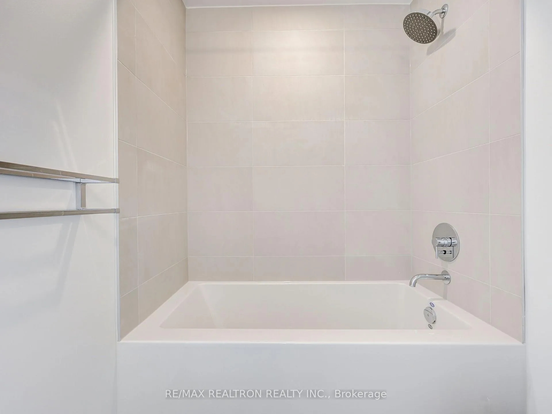 Photo 15 of Unit 1508, 7890 Jane Street, Vaughan, Vaughan Corporate Centre — HOMEH