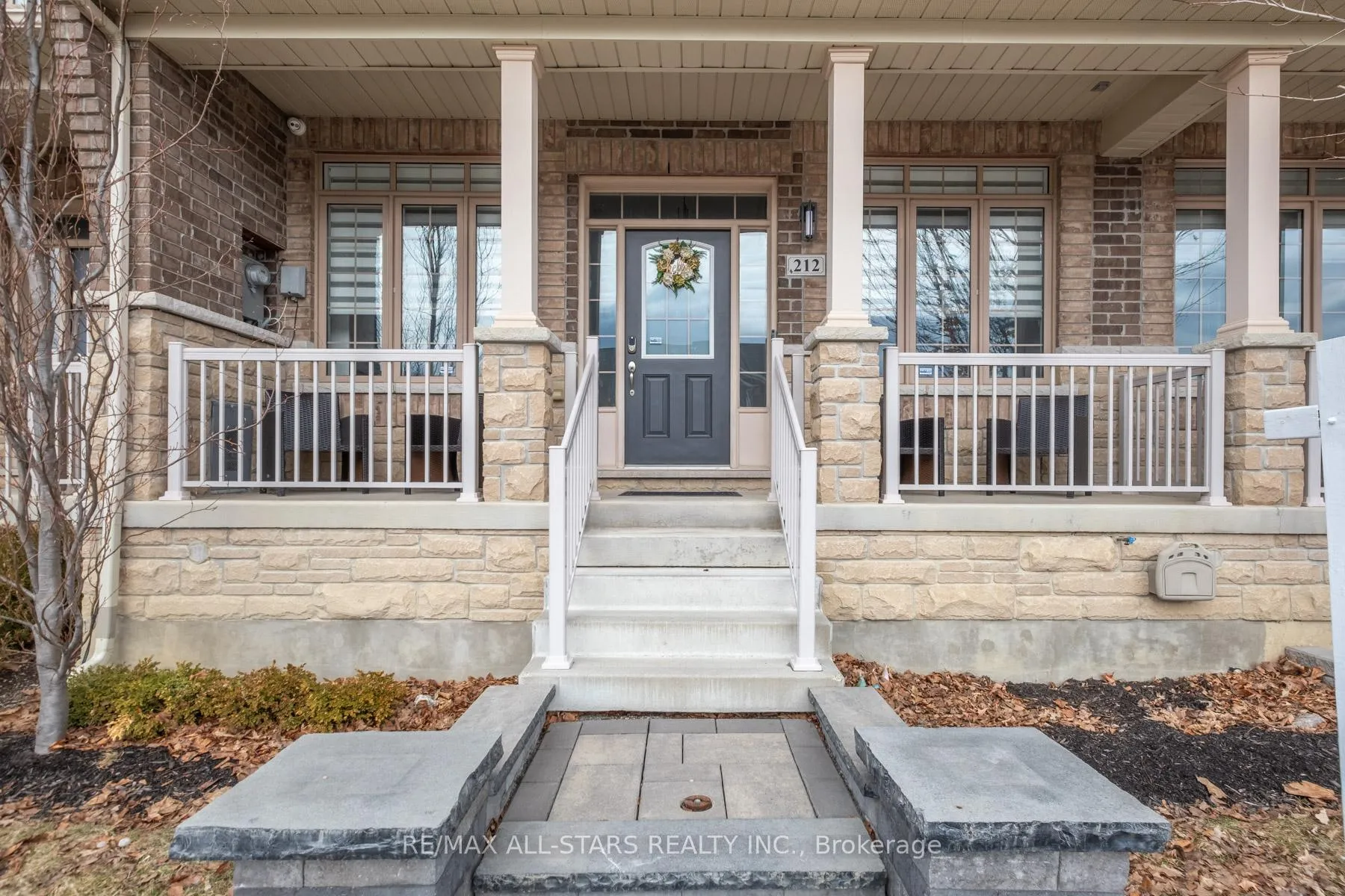 Photo 2 of 212 East's Corners Boulevard, Vaughan, Kleinburg — HOMEH