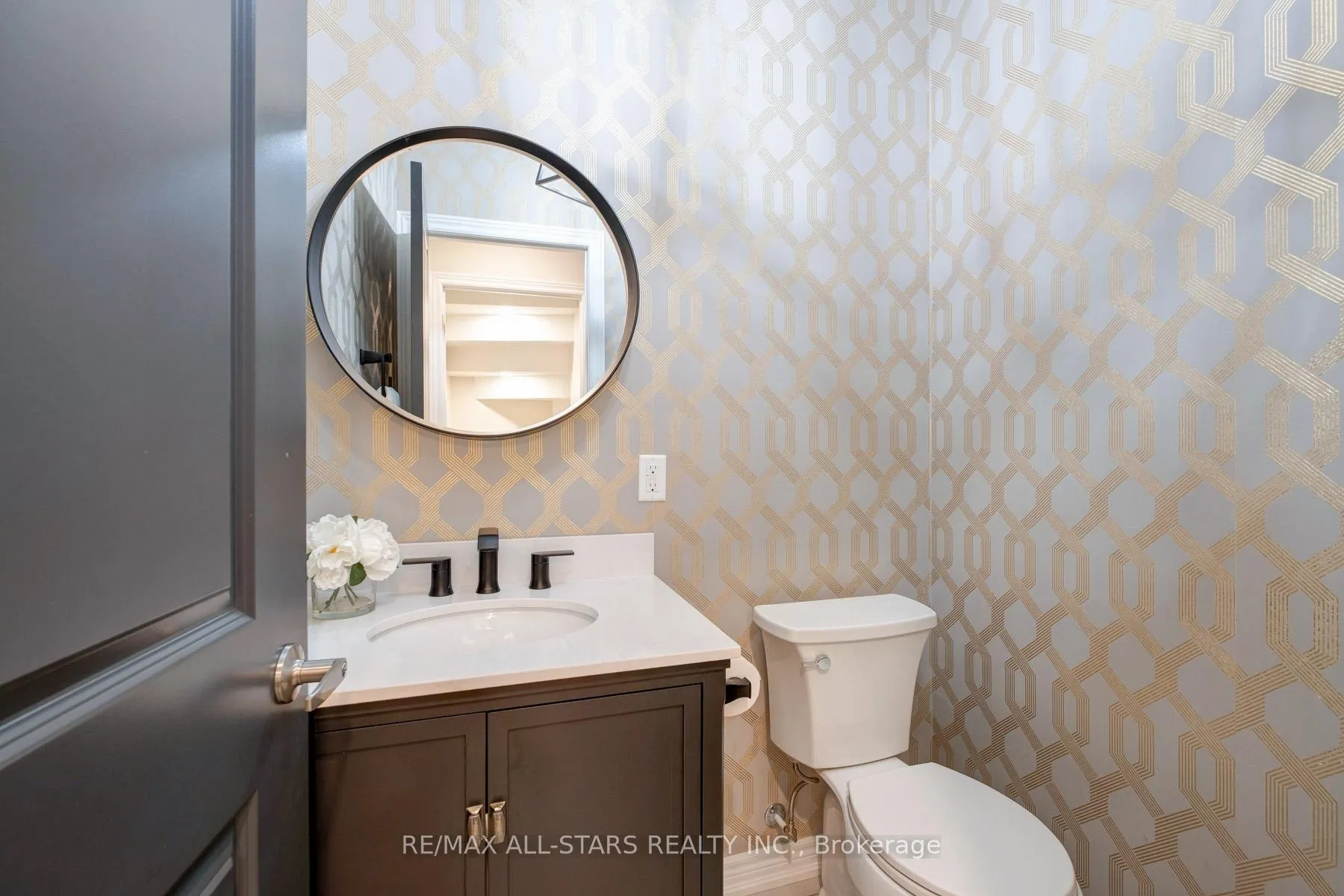 Photo 27 of 212 East's Corners Boulevard, Vaughan, Kleinburg — HOMEH