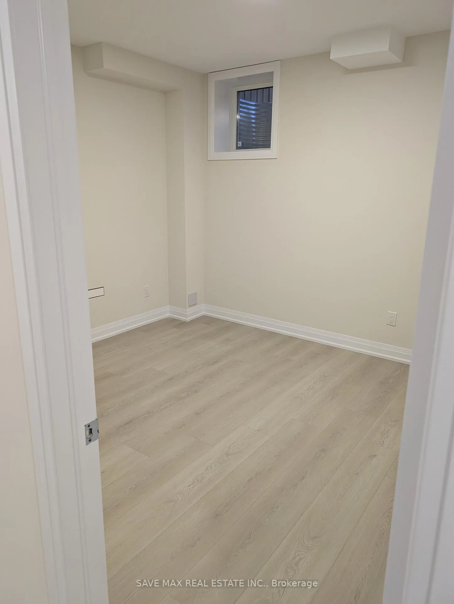 Photo 5 of Unit Basement, 2445 Charles Cornwall Road, Oakville, Glen Abbey — HOMEH