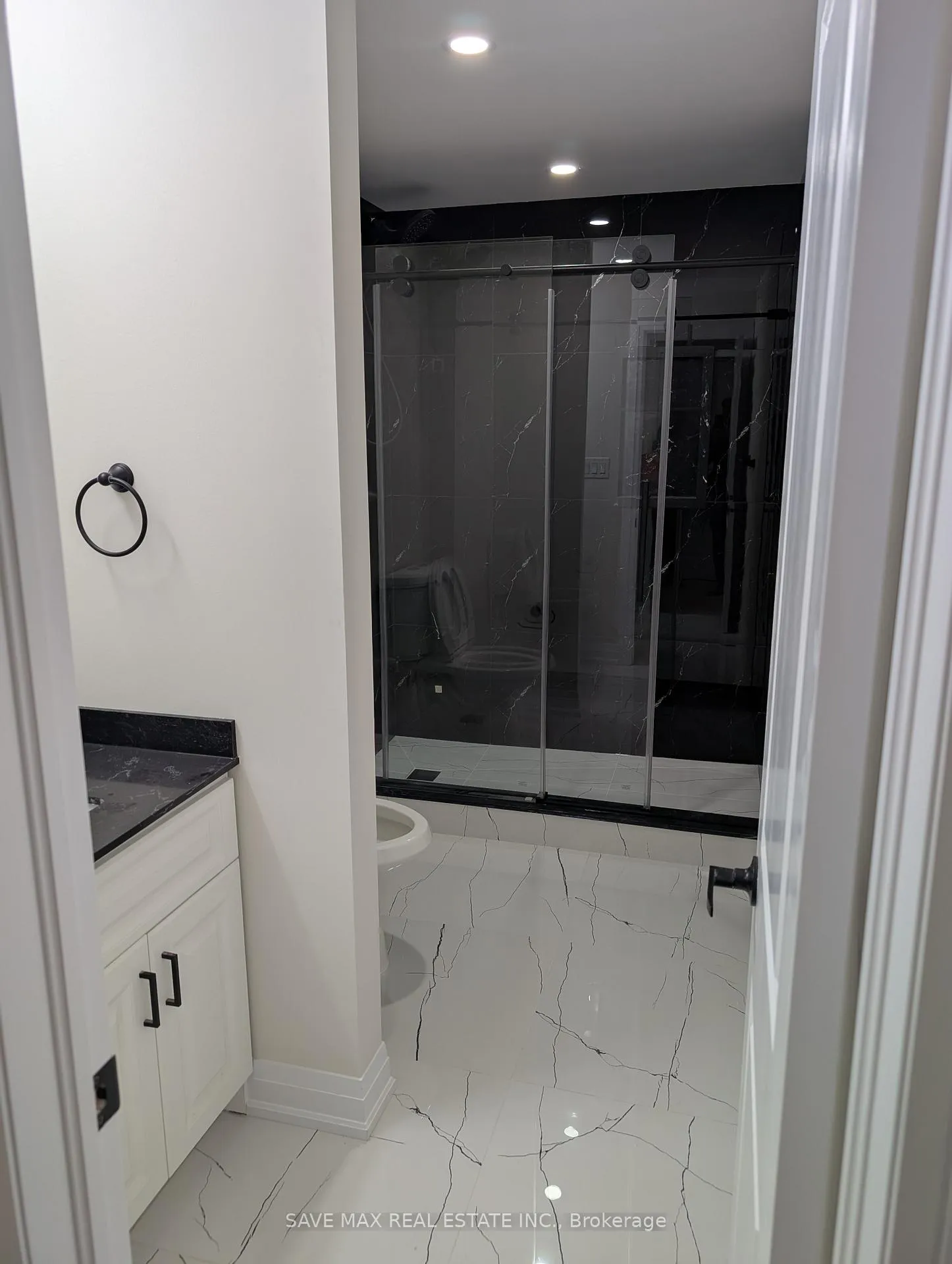 Photo 7 of Unit Basement, 2445 Charles Cornwall Road, Oakville, Glen Abbey — HOMEH